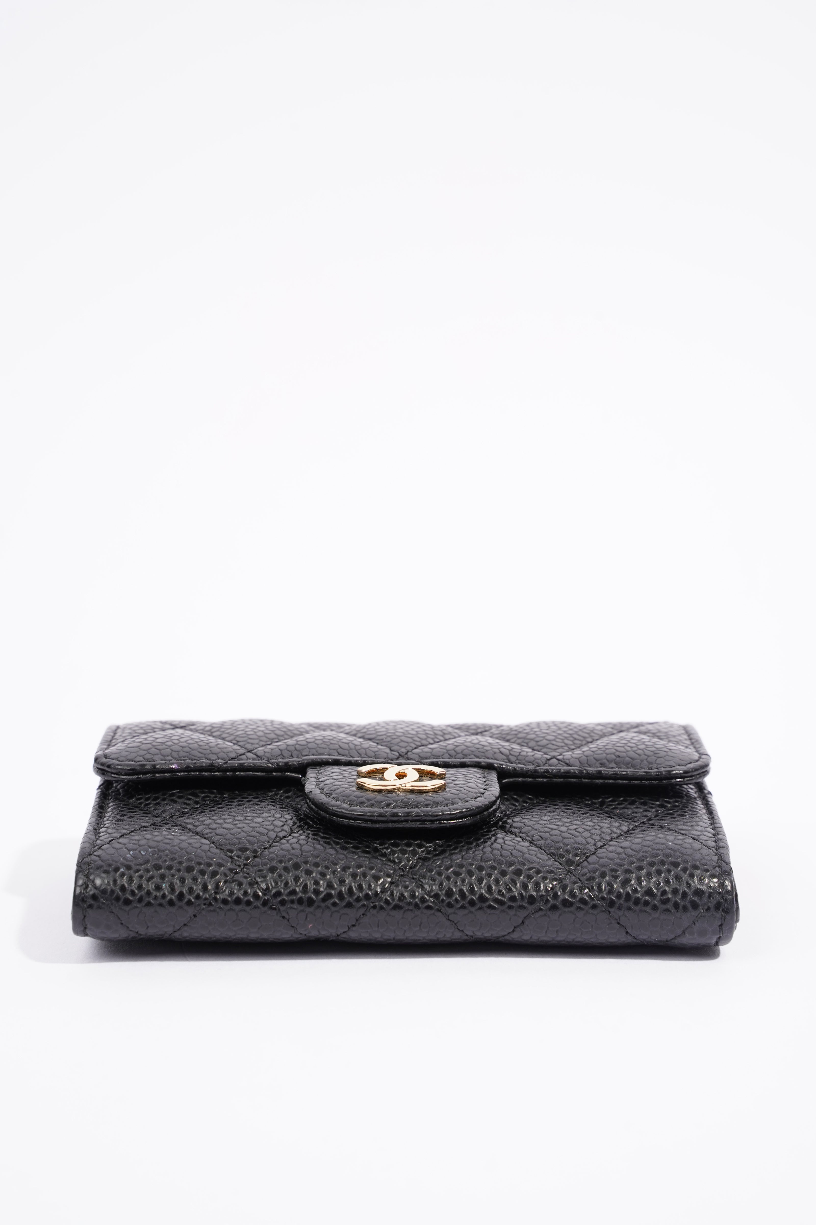 Chanel Womens Card Holder Black Caviar Leather