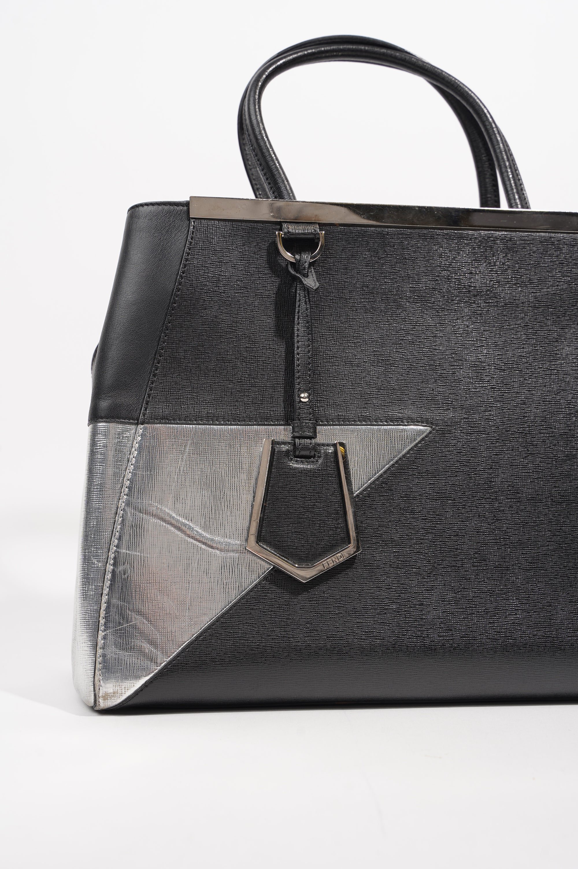 Fendi Womens 2 Jours Medium