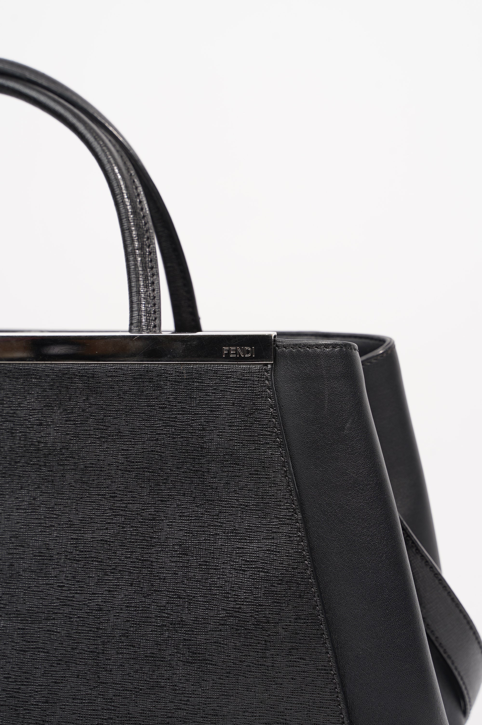 Fendi Womens 2 Jours Medium