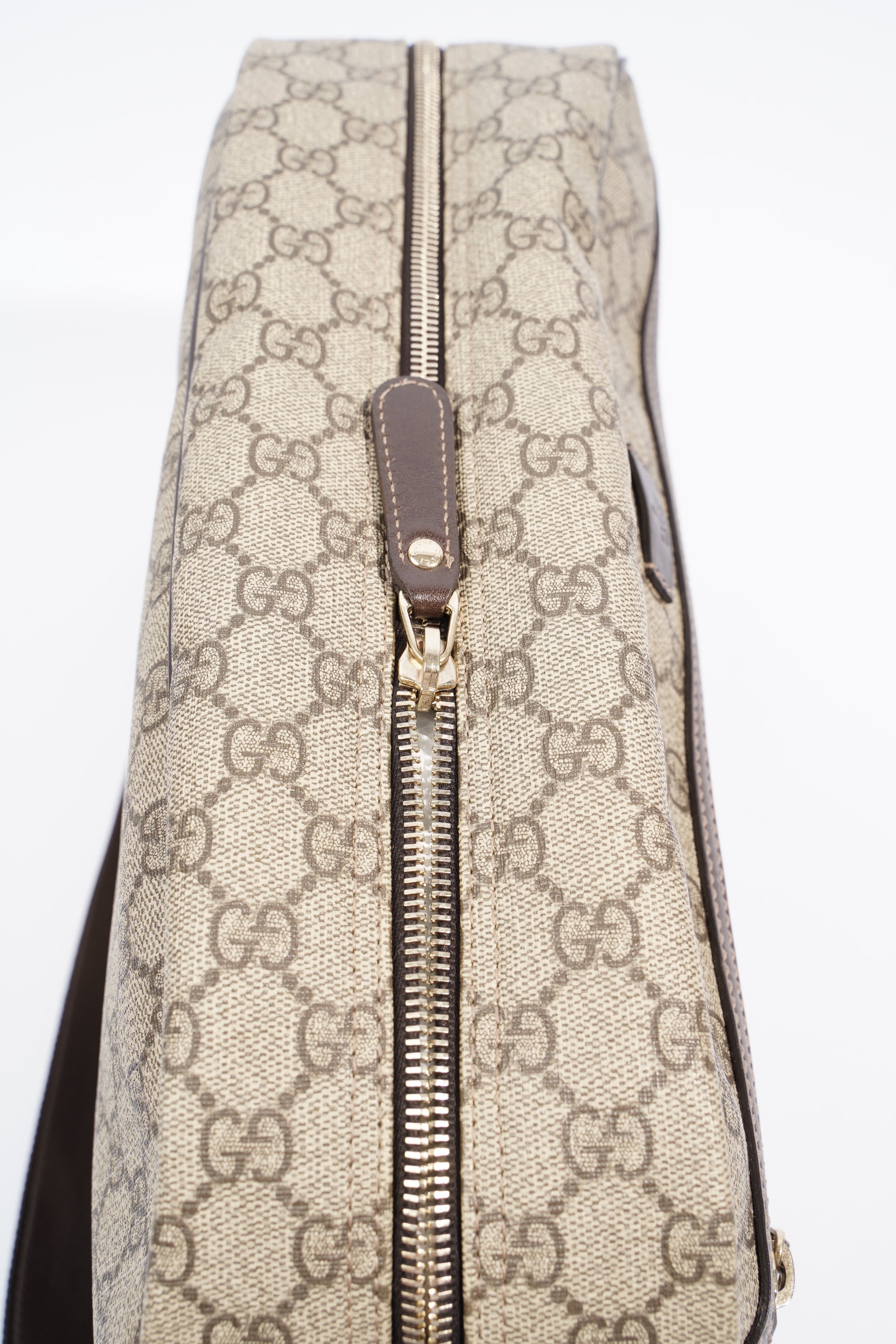 Gucci Womens Camera GG Bag Supreme Canvas Large