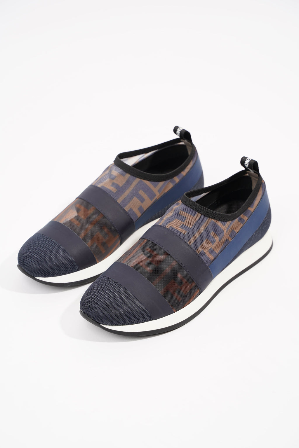 Fendi Womens Low Top Slip On EU 35 / UK 2
