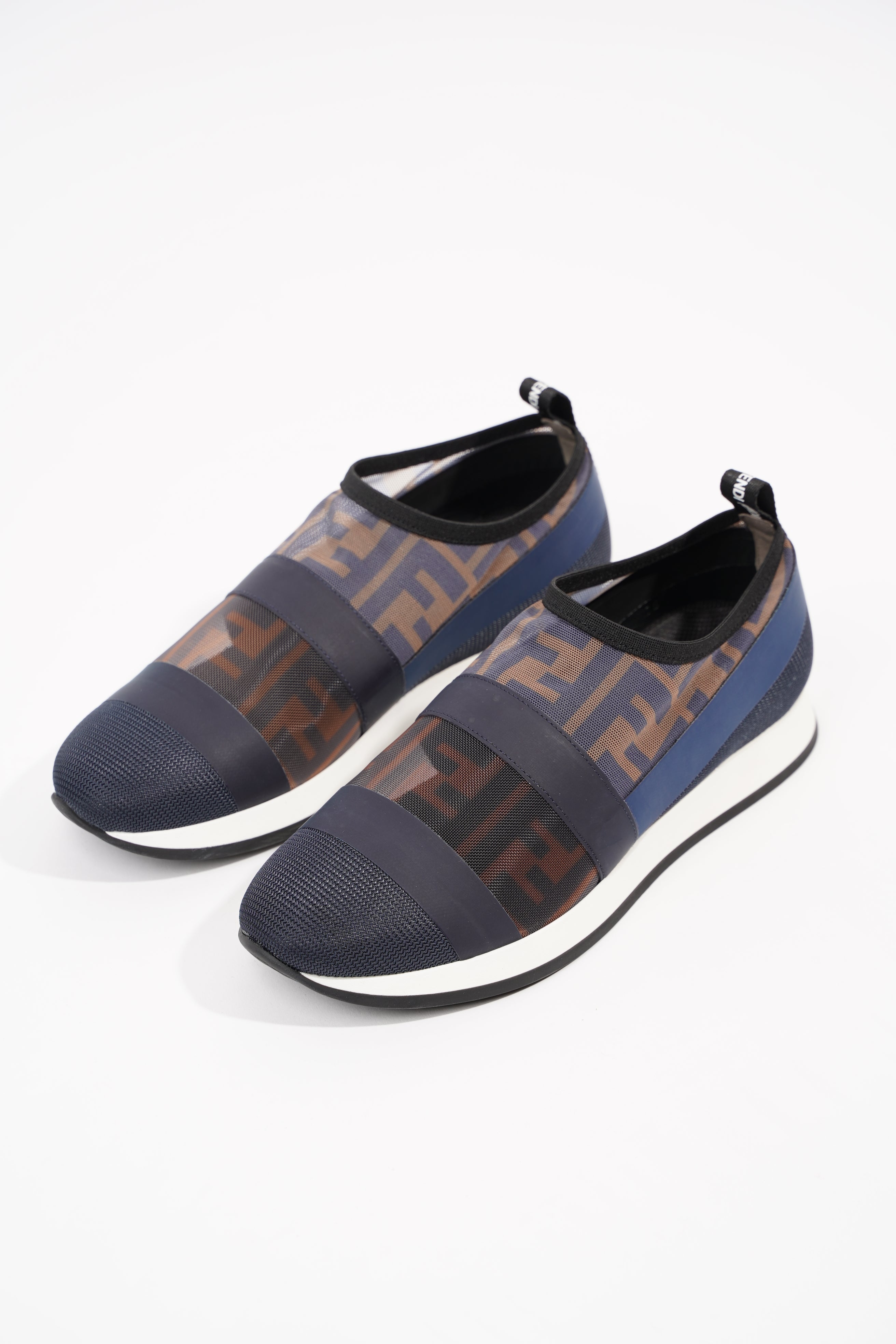 Fendi Womens Low Top Slip On EU 35 / UK 2