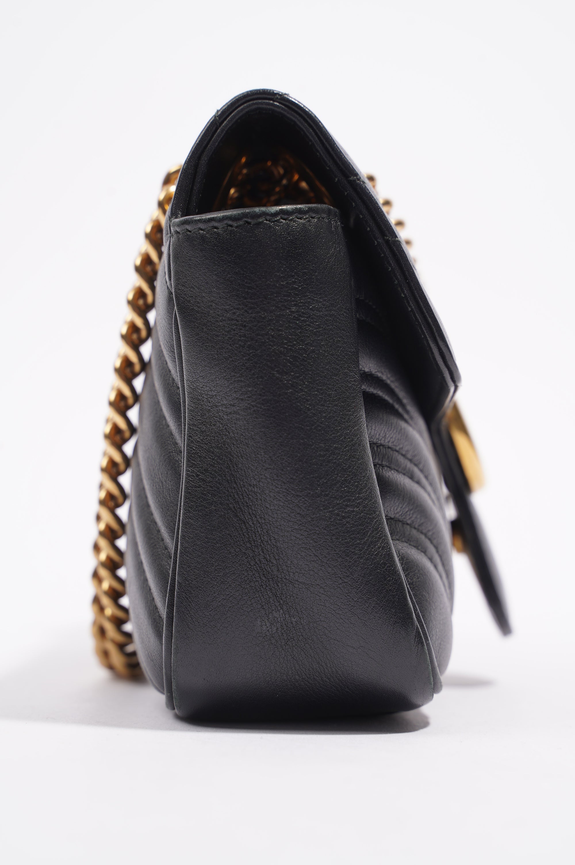 Gucci Womens GG Marmont Flap Bag Black Mini