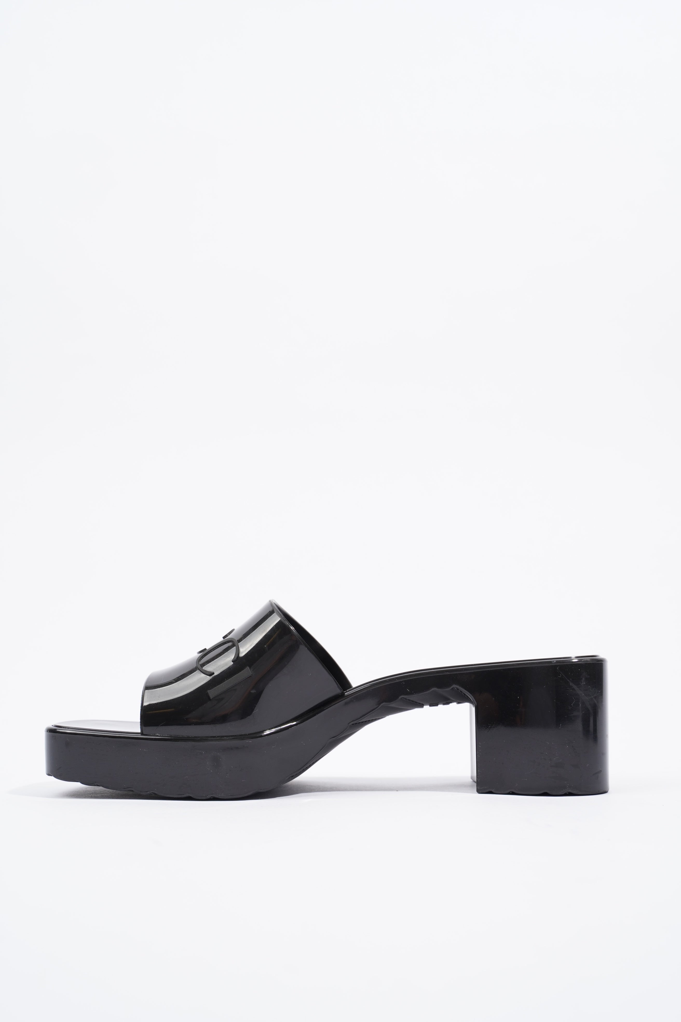 Gucci Rubber Slide Sandal Black EU 36 / UK 3
