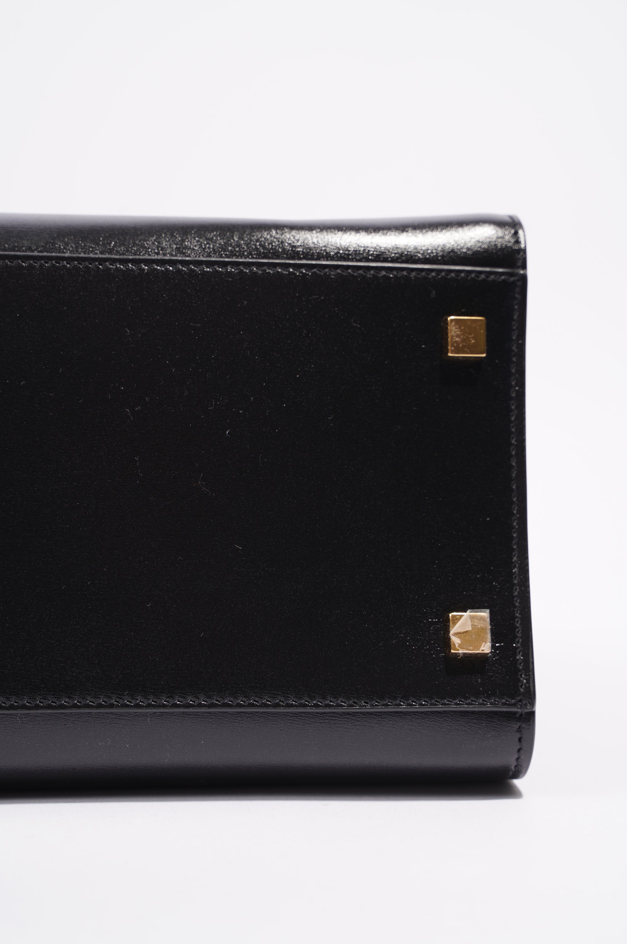 Saint Laurent Womens Manhattan Shopping Bag Black Gold Medium
