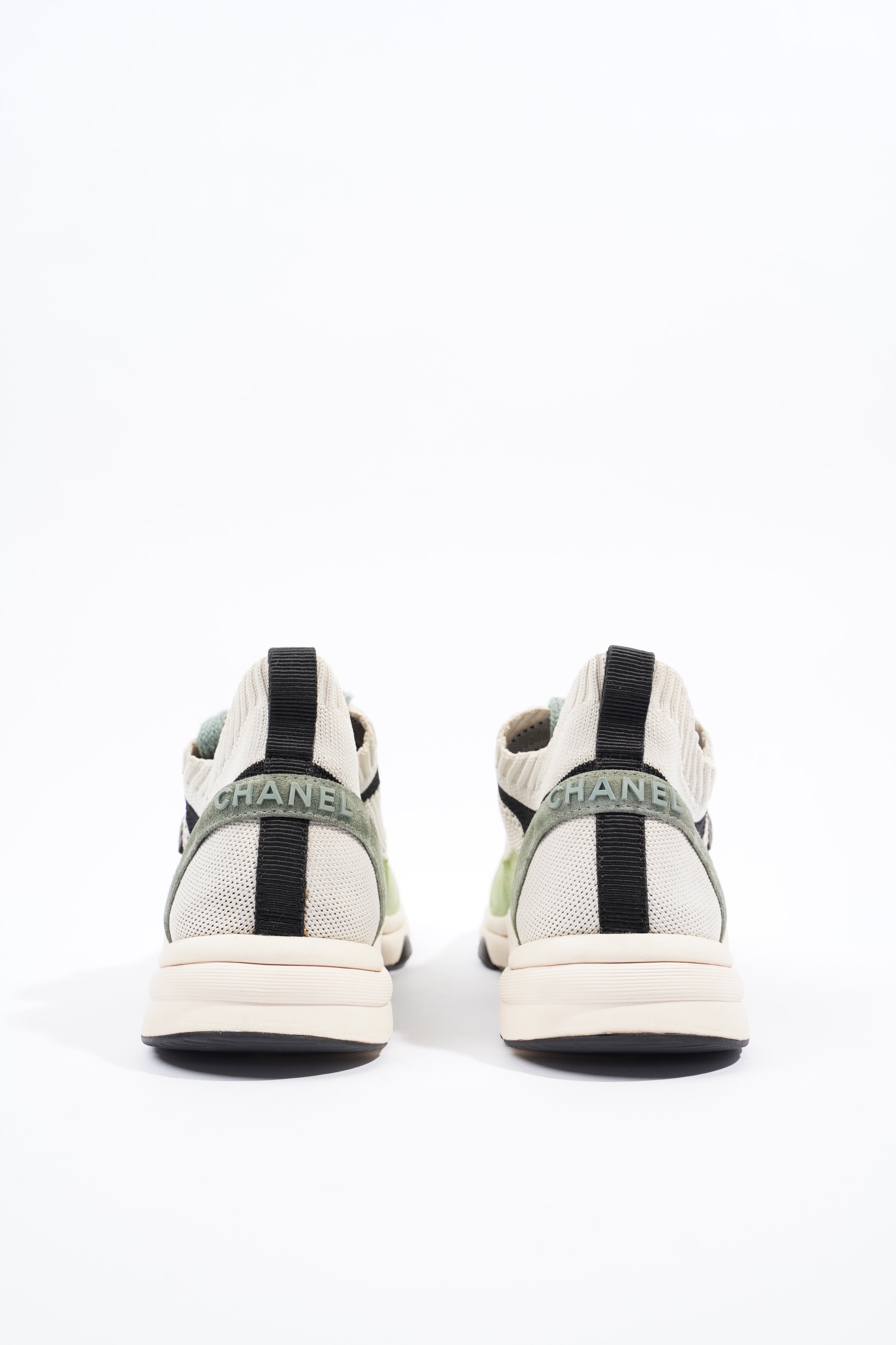 Chanel Womens CC Runner Green / Black / White EU 39.5 / UK 6.5
