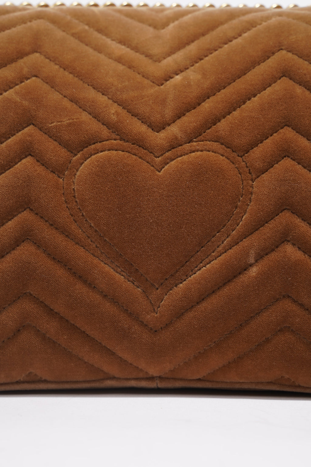 Gucci Womens Marmont Flap Brown Velvet Medium