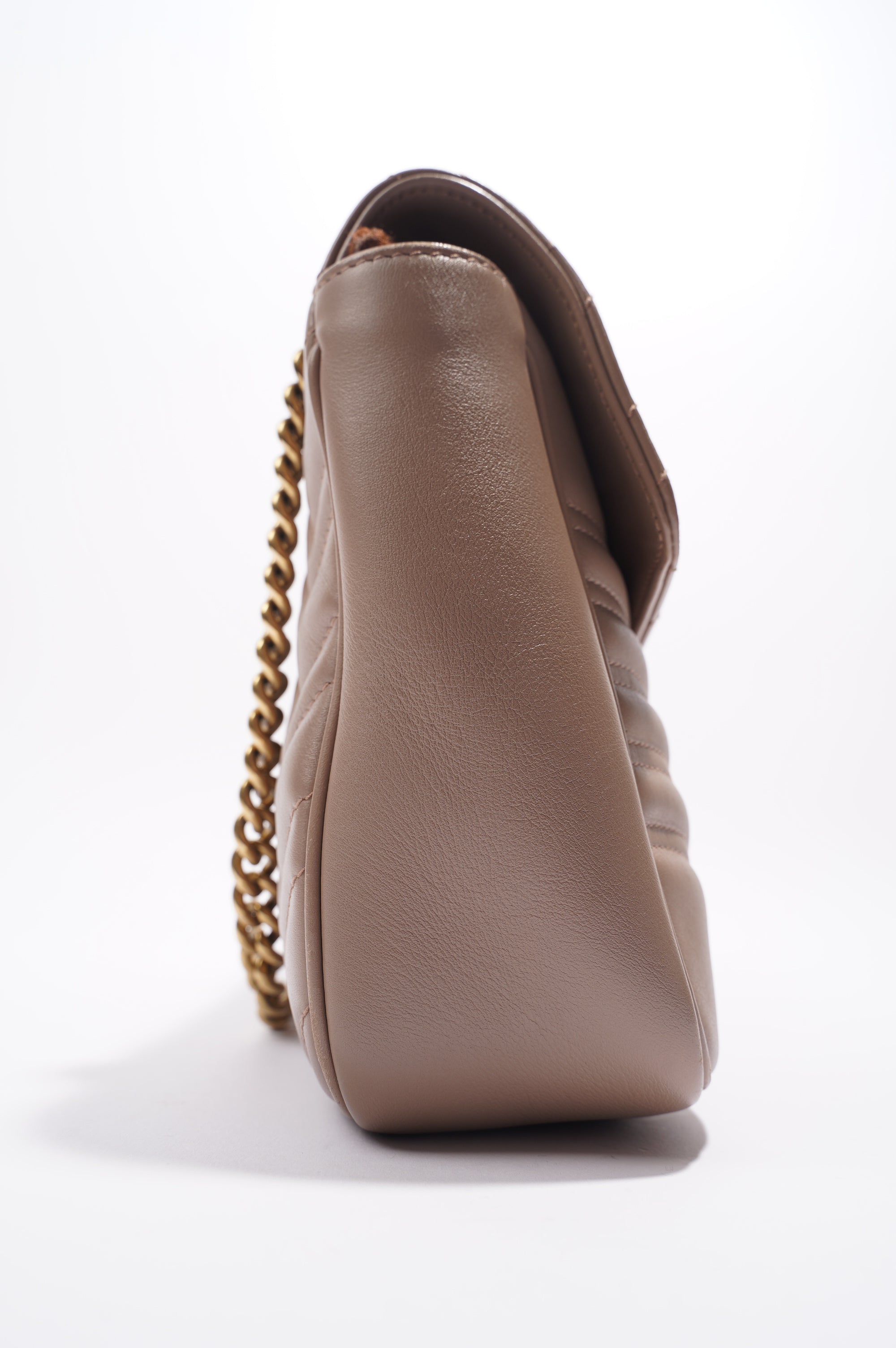 Gucci Womens Marmont Flap Nude Medium