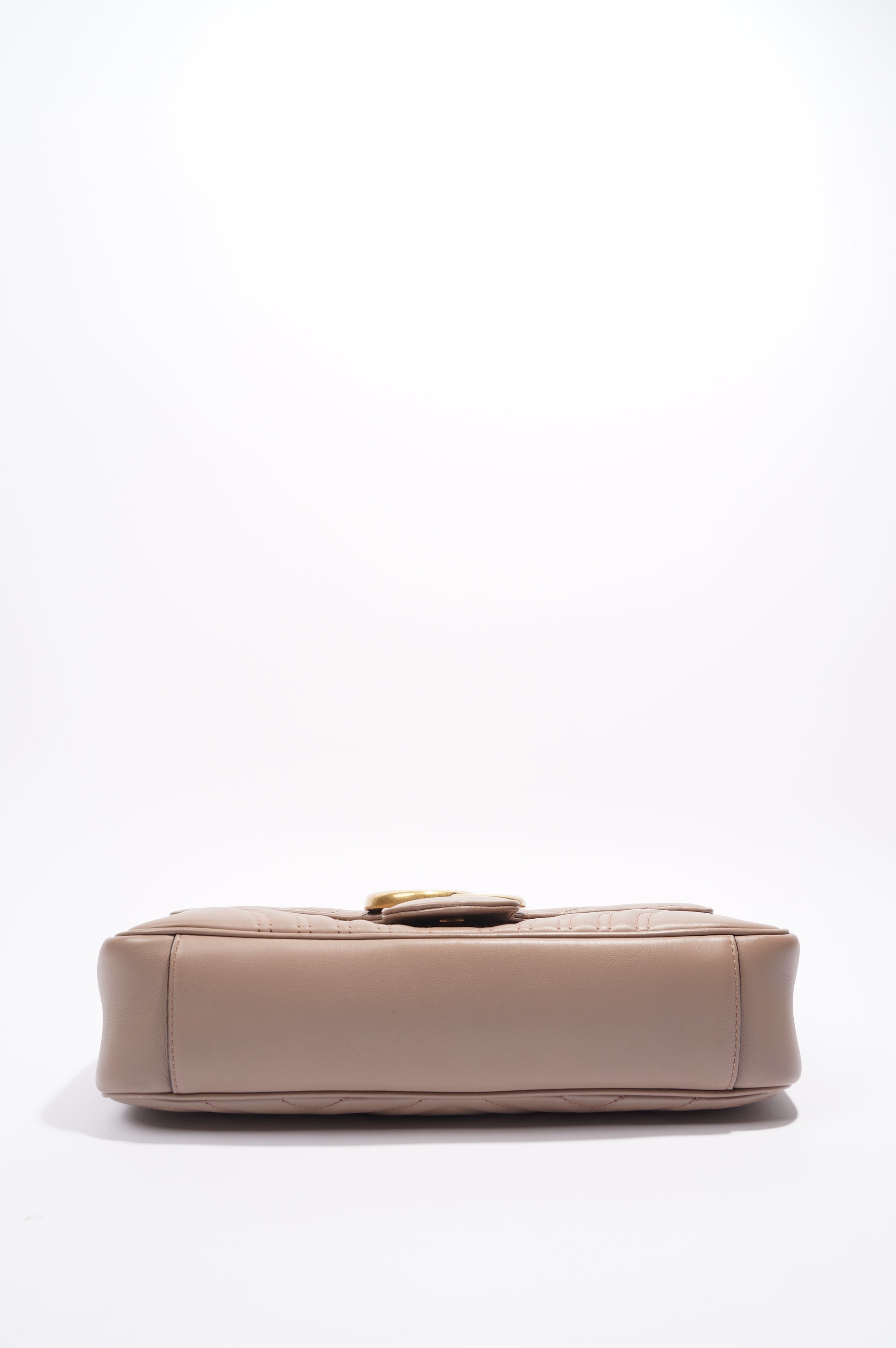 Gucci Womens Marmont Flap Nude Medium