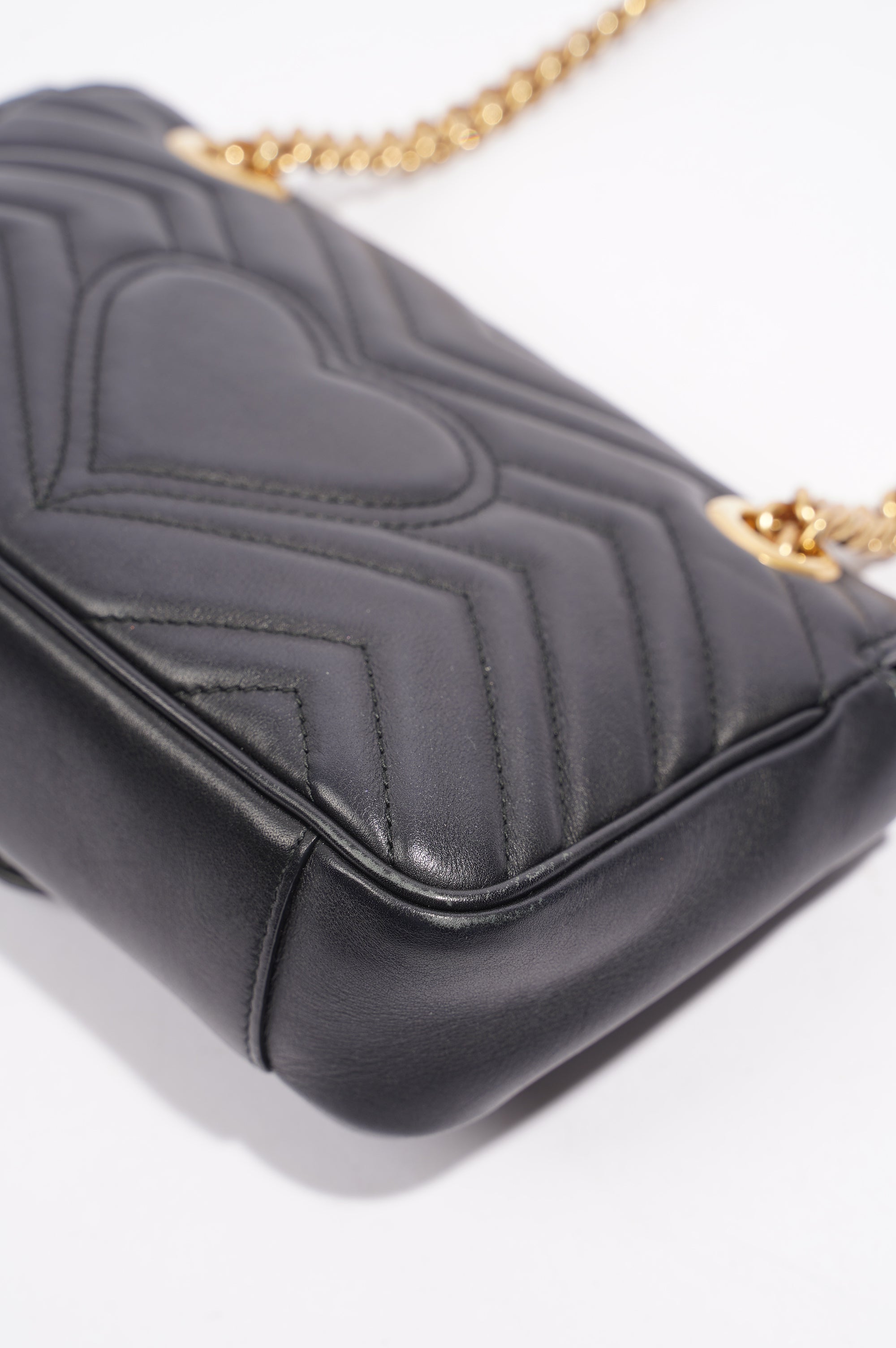Gucci Womens GG Marmont Flap Bag Black Mini