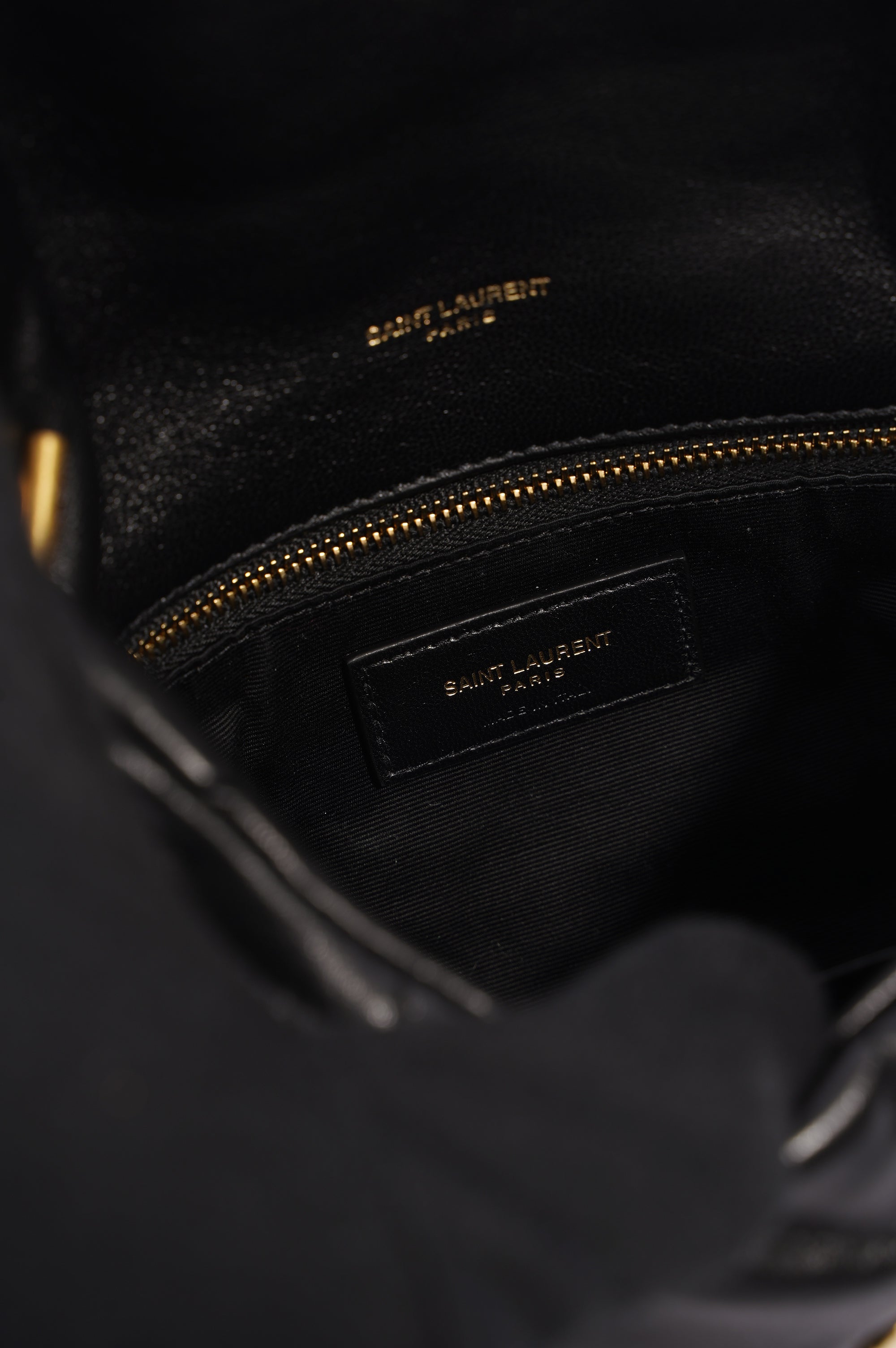 Saint Laurent Womens Loulou Toy Puffer Bag Black