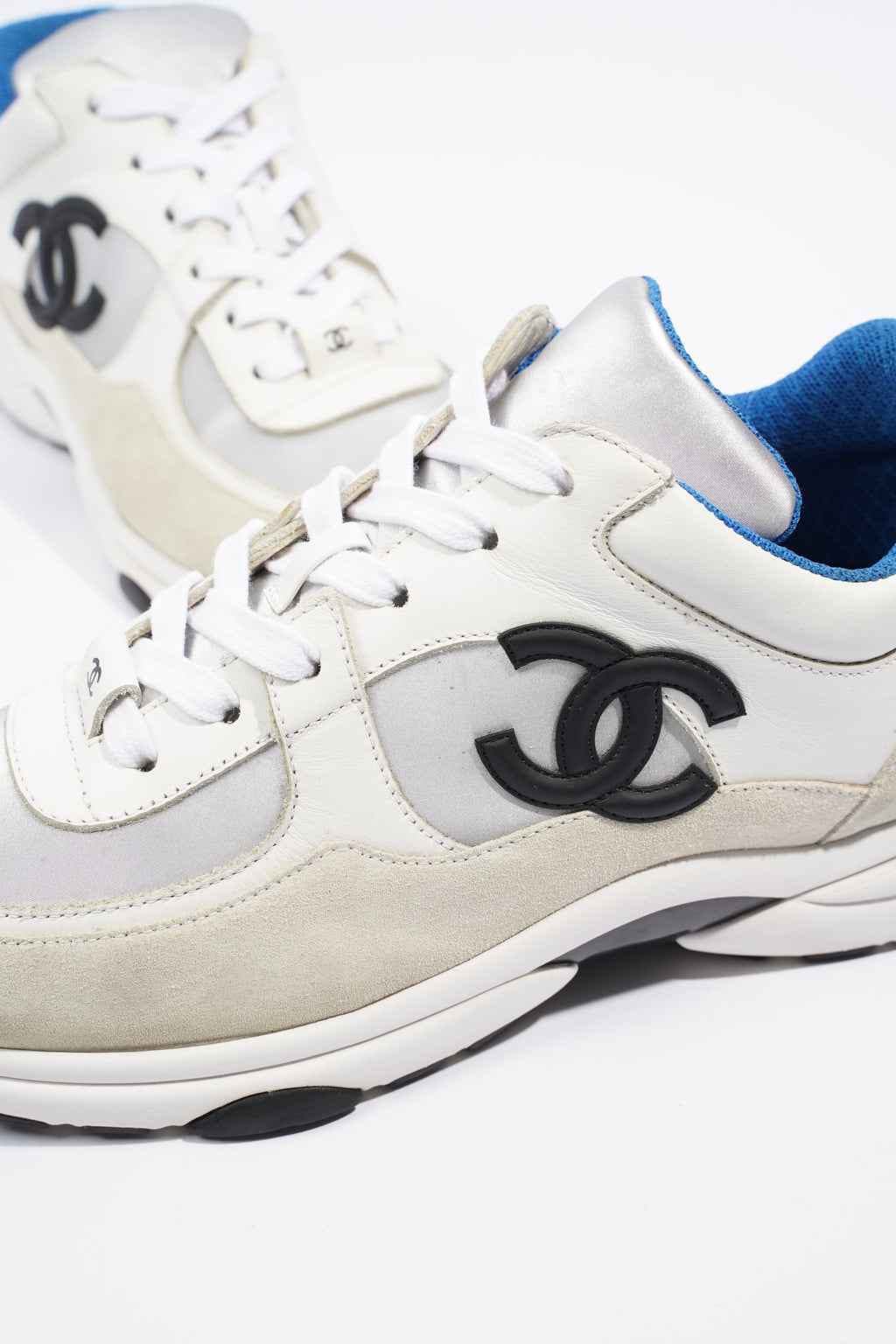 Chanel CC Runner White / Beige EU 41 / UK 8