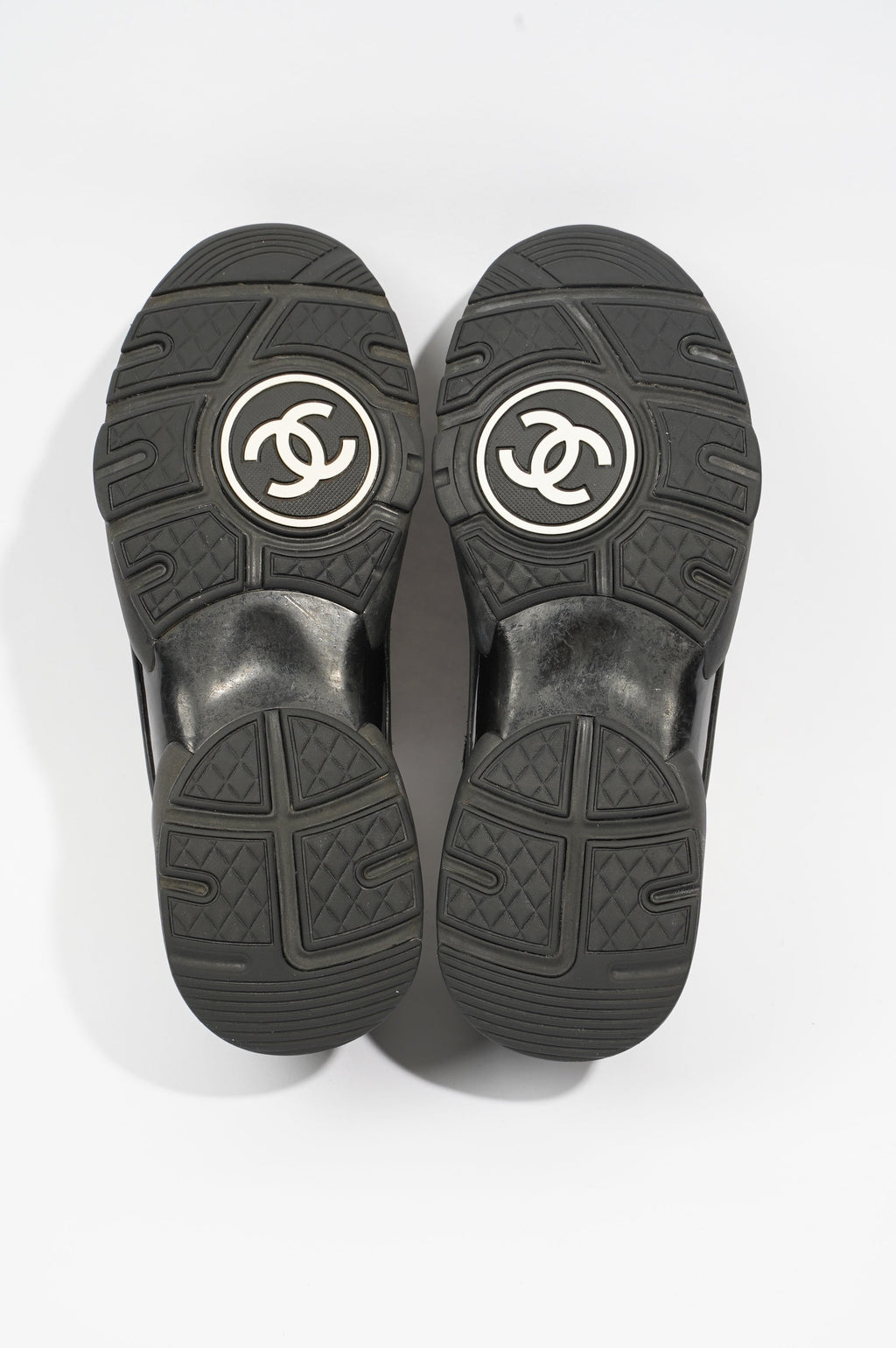 Chanel Womens CC Logo Runners Black EU 37.5 / UK 4.5