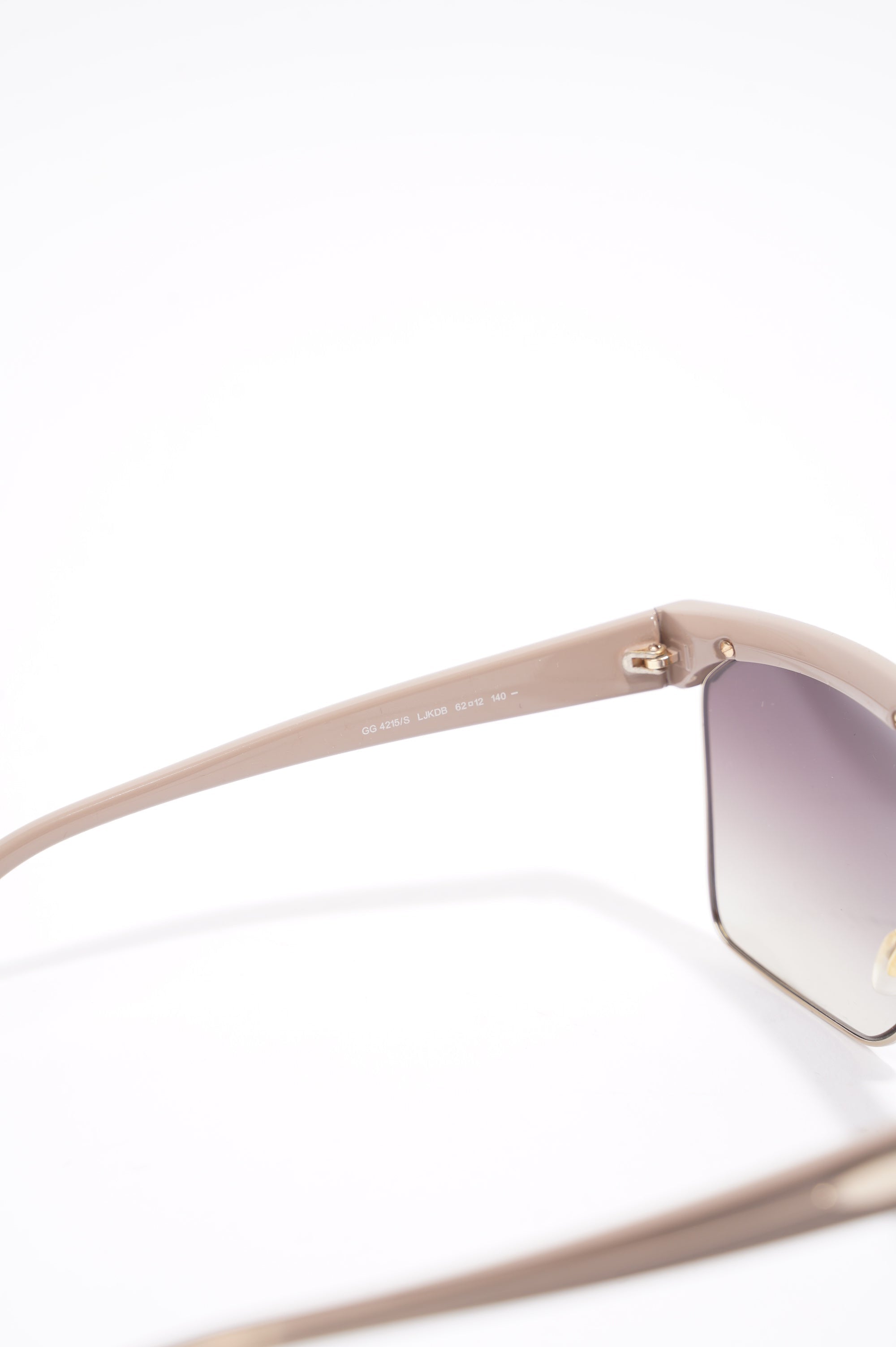 Gucci GG 4215 S Sunglasses Mauve Acetate 140