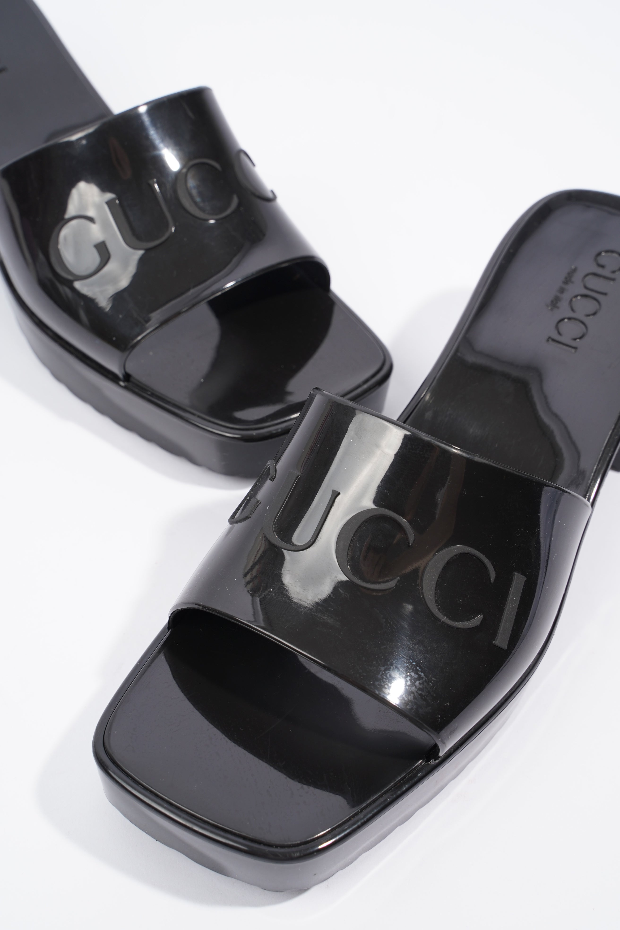 Gucci Rubber Slide Sandal Black EU 36 / UK 3