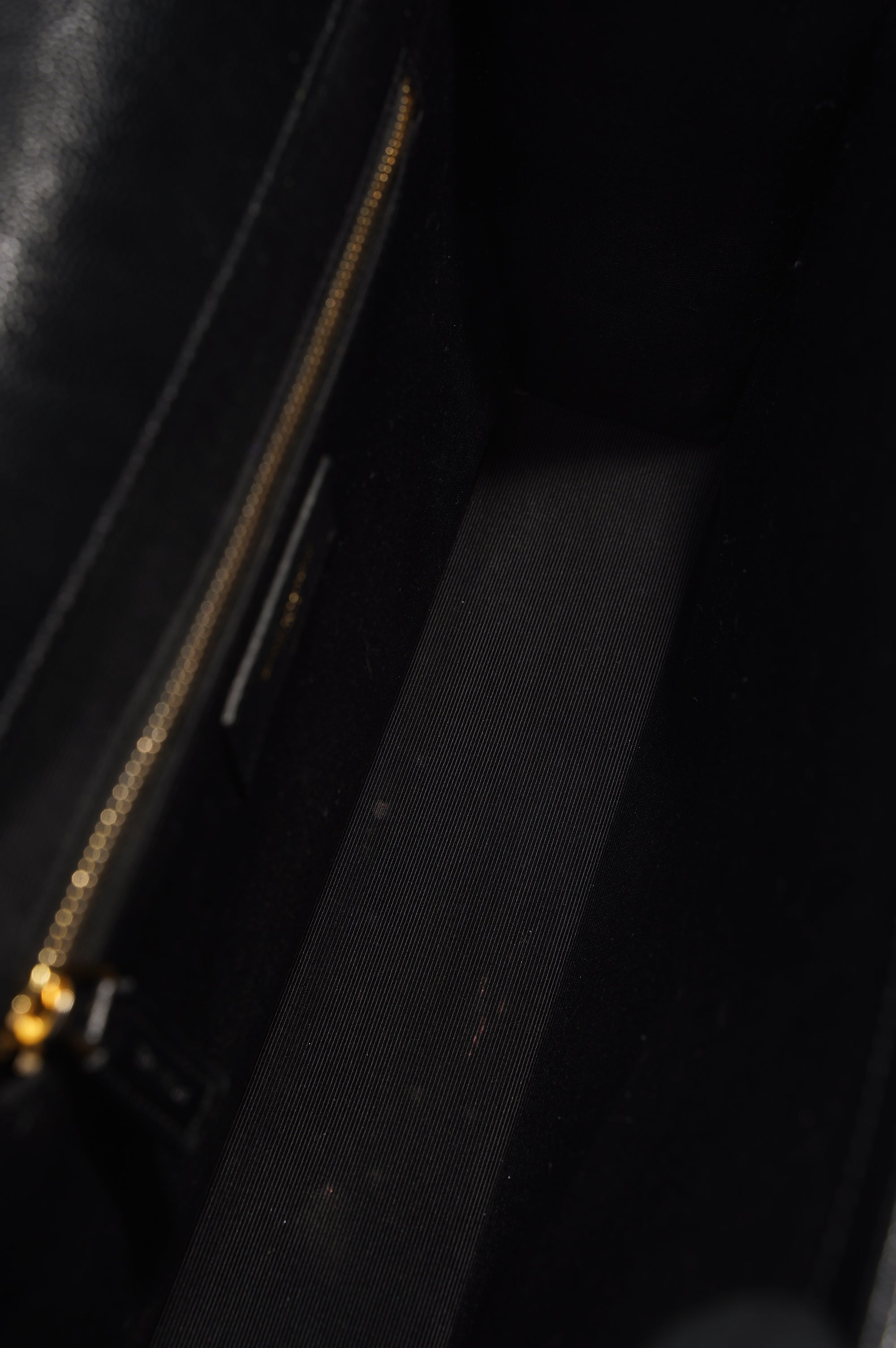 Saint Laurent Womens Envelope Bag Black Leather Large