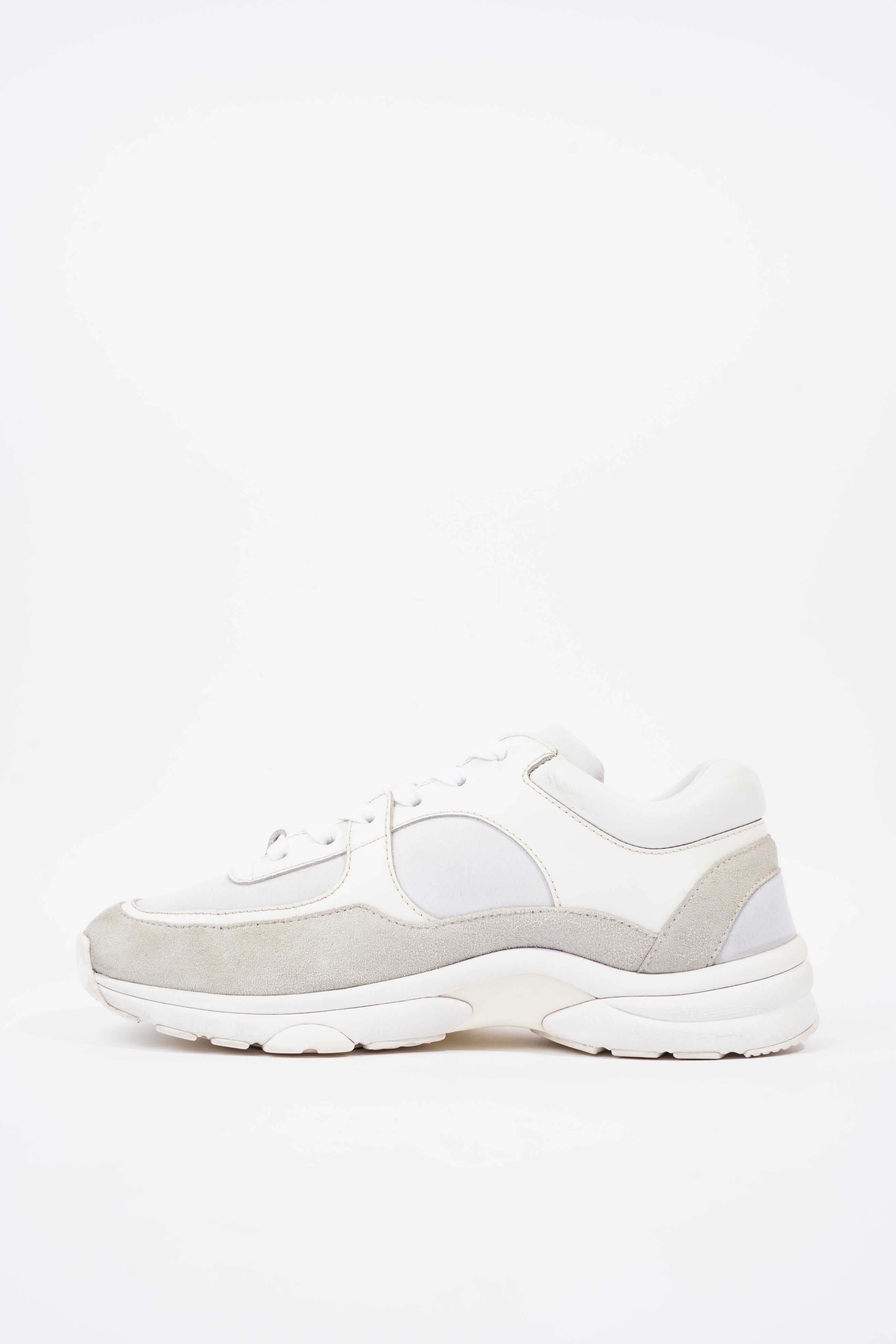 Chanel Womens CC Logo Sneaker White EU 39 / UK 6
