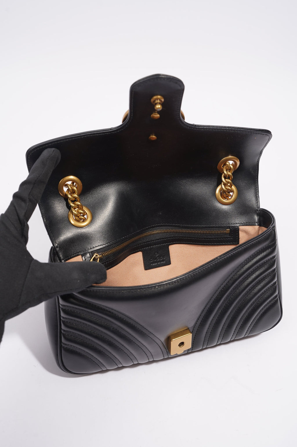 Gucci Womens Marmont Flap Black / Gold Small