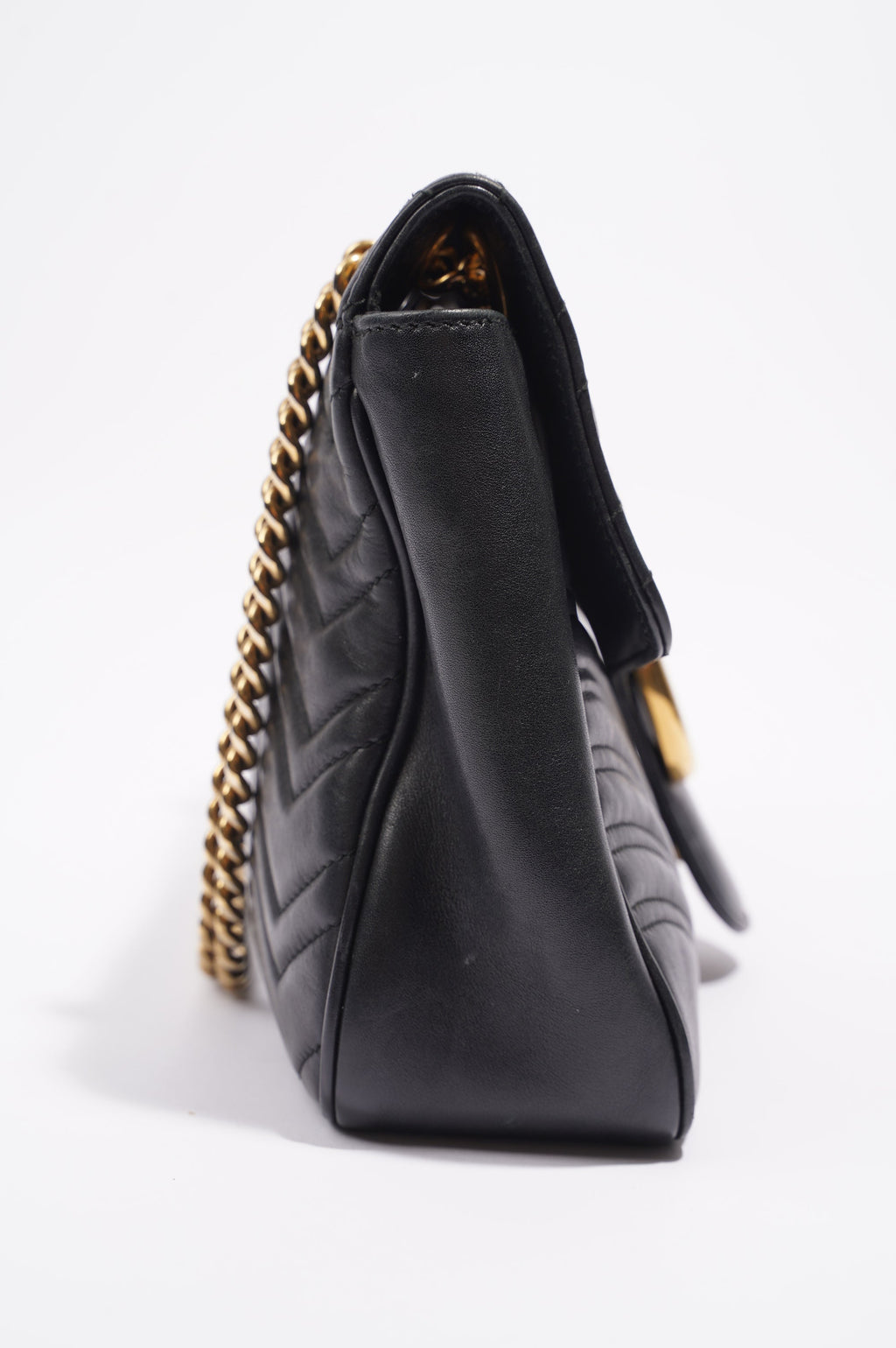 Gucci Womens Marmont Flap Bag Black Leather Medium