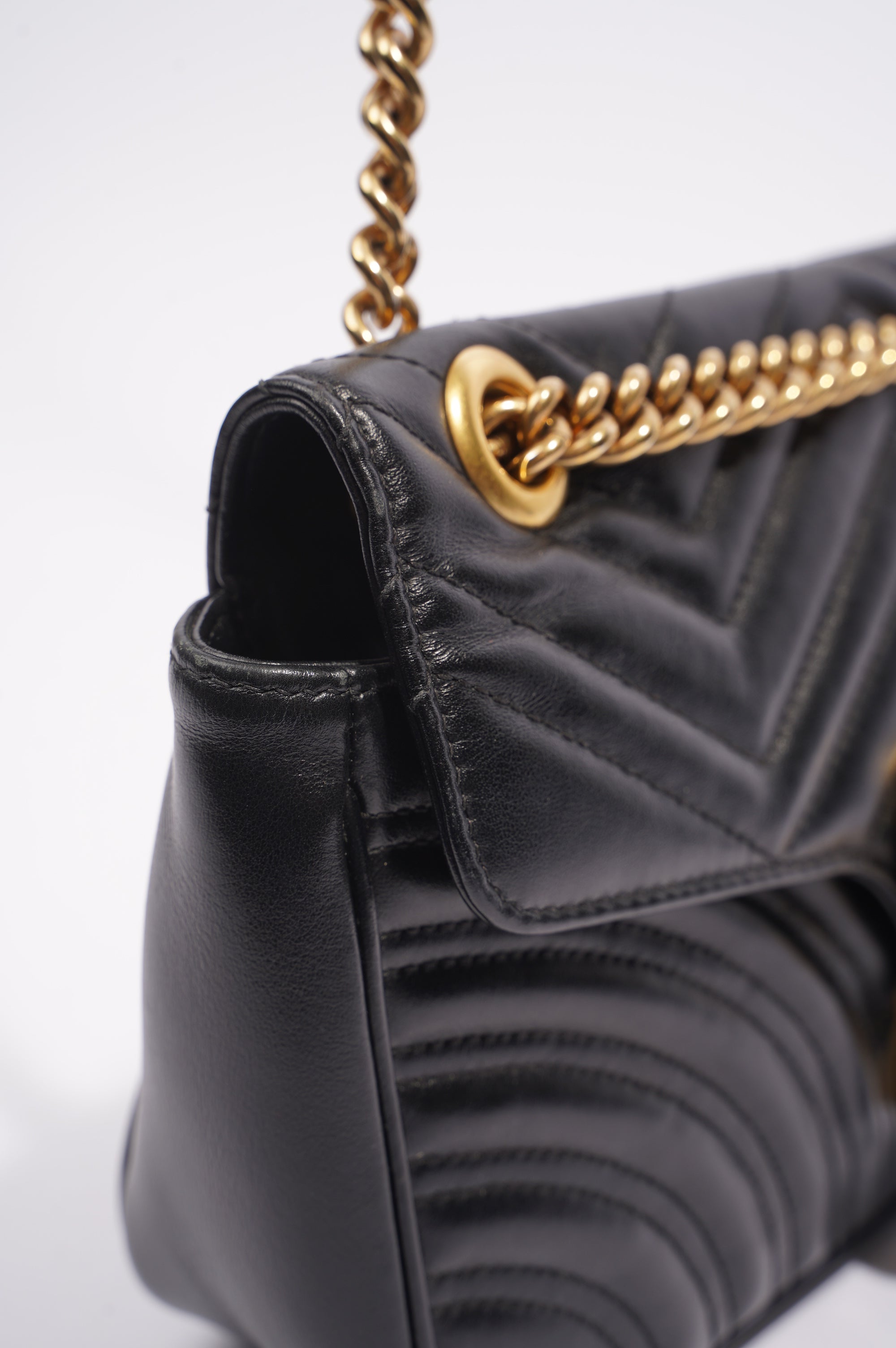 Gucci Marmont GG Flap Bag Black Leather Small