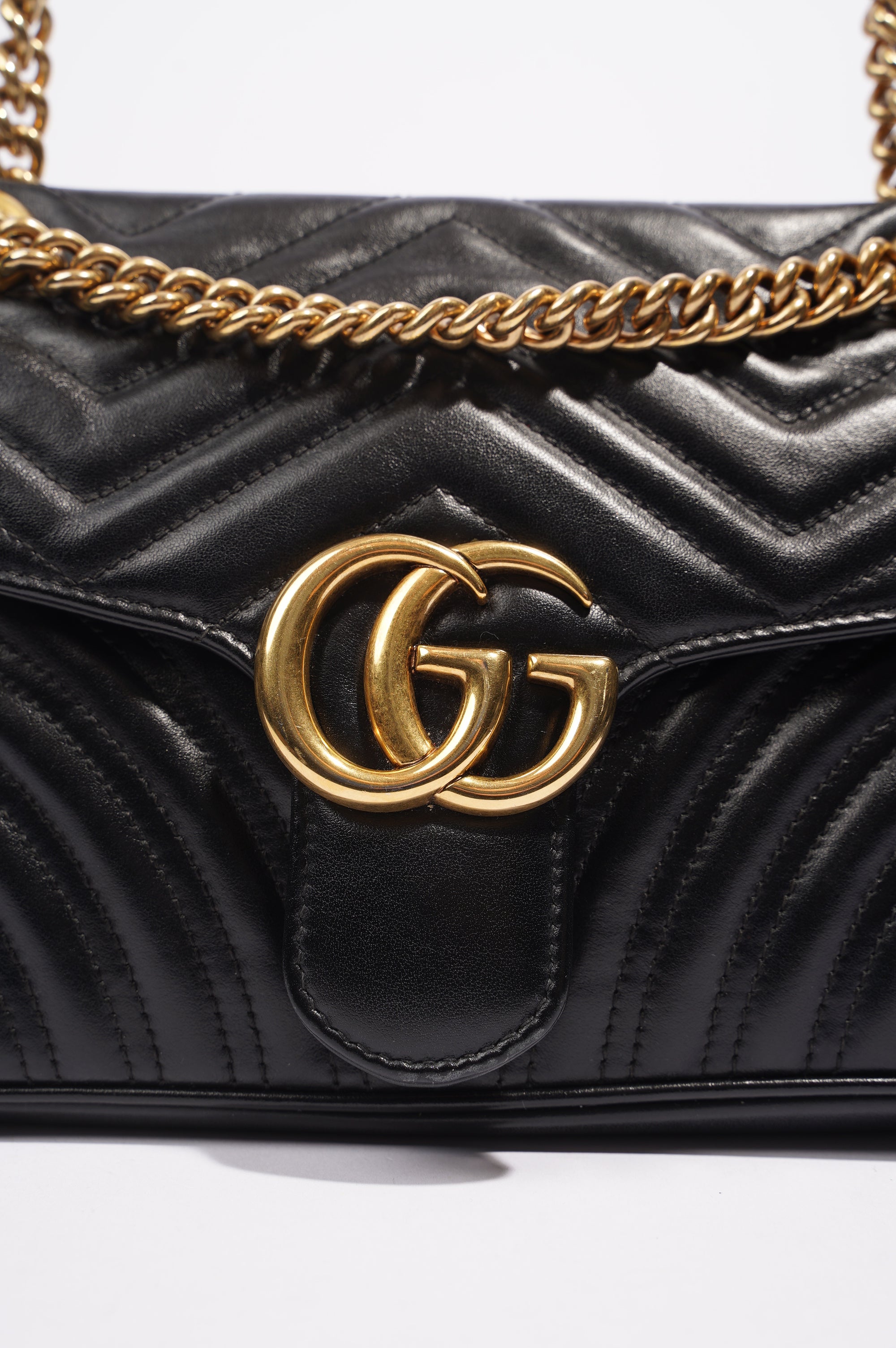 Gucci Marmont GG Flap Bag Black Leather Small