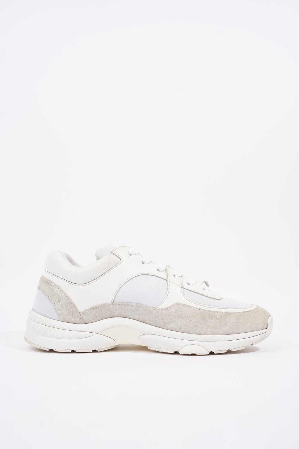 Chanel Womens CC Logo Sneaker White EU 39 / UK 6
