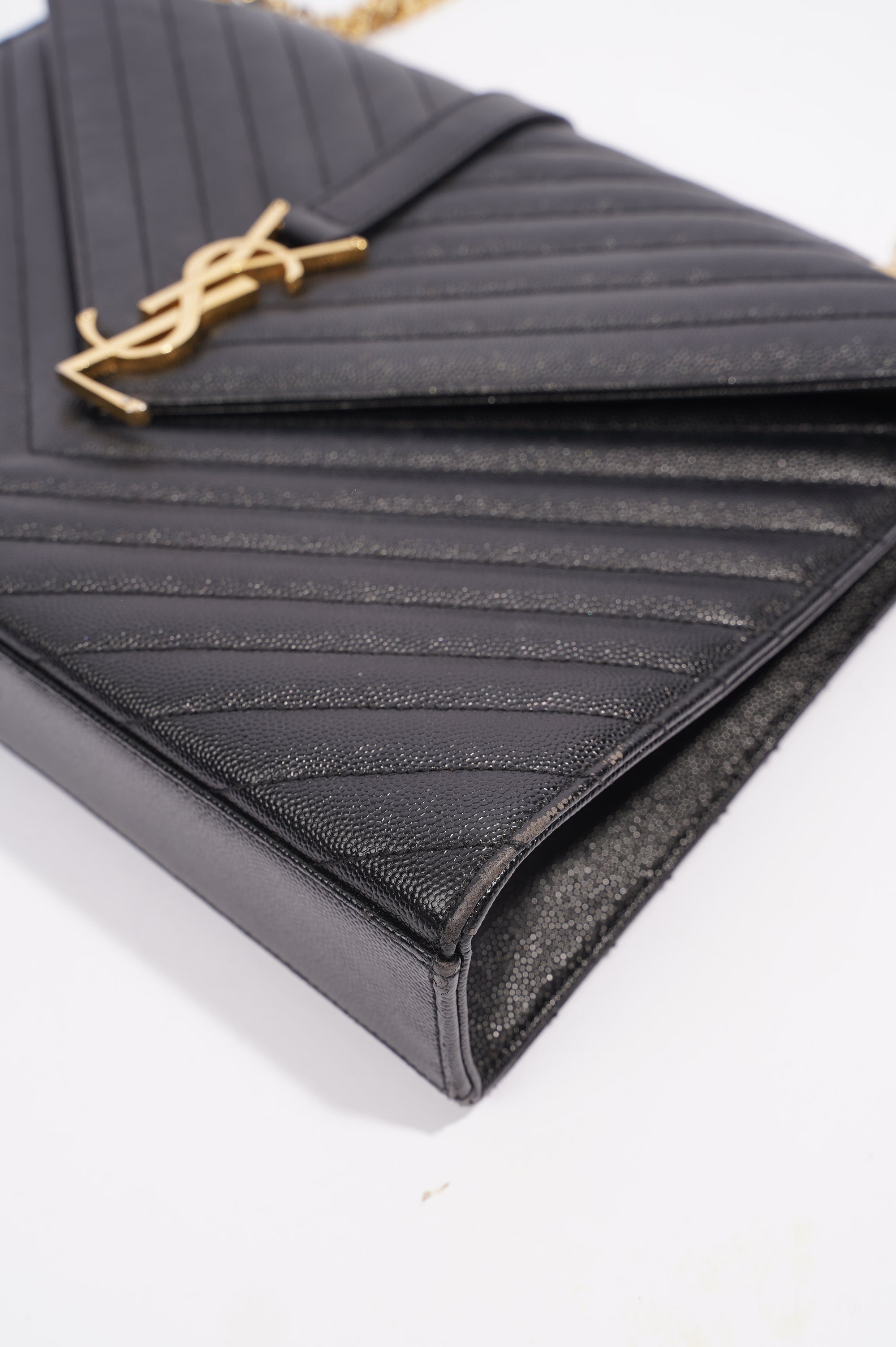 SAINT LAURENT WOMENS ENVELOPE BAG BLACK LEATHER LARGE