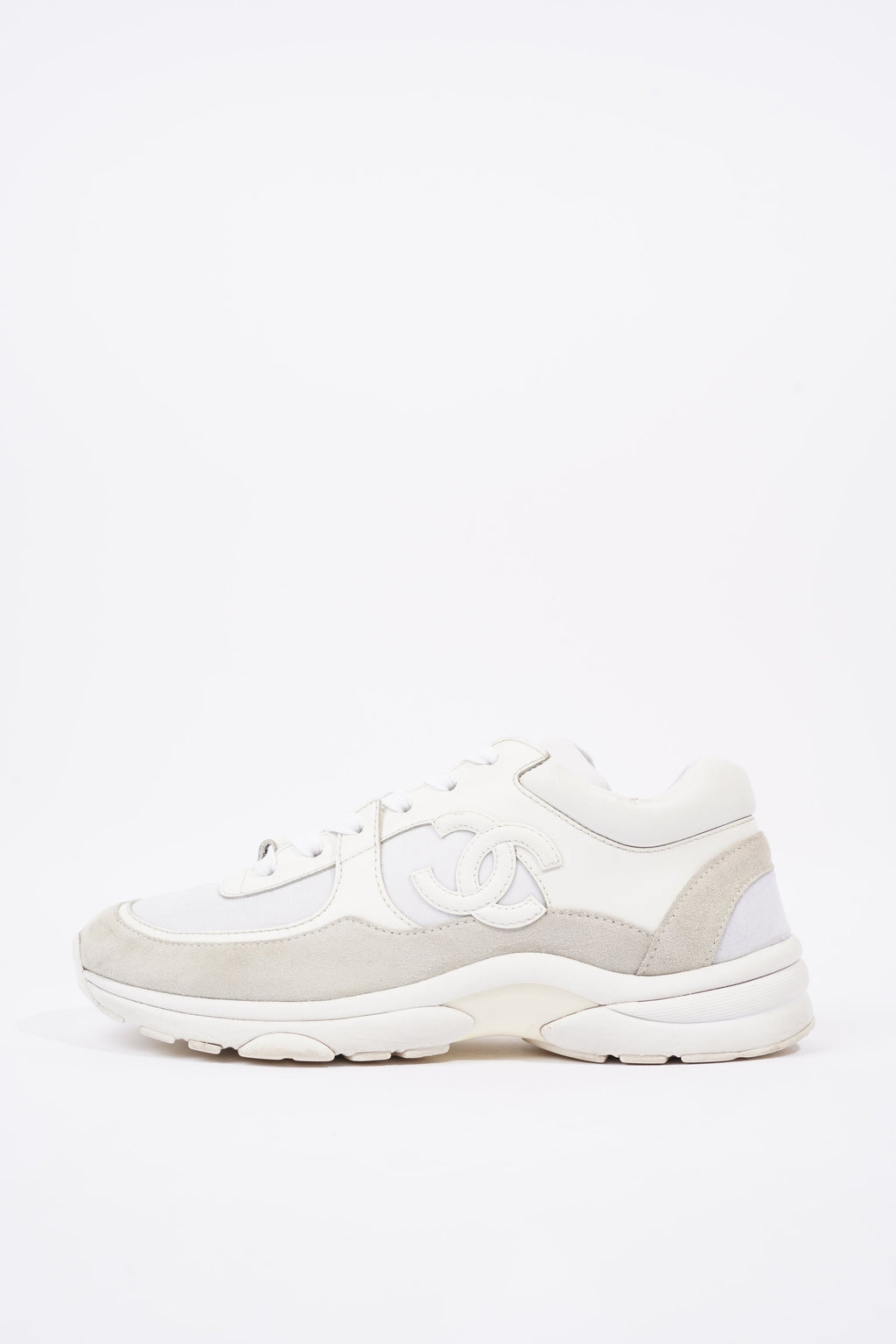 Chanel Womens CC Logo Sneaker White EU 39 / UK 6