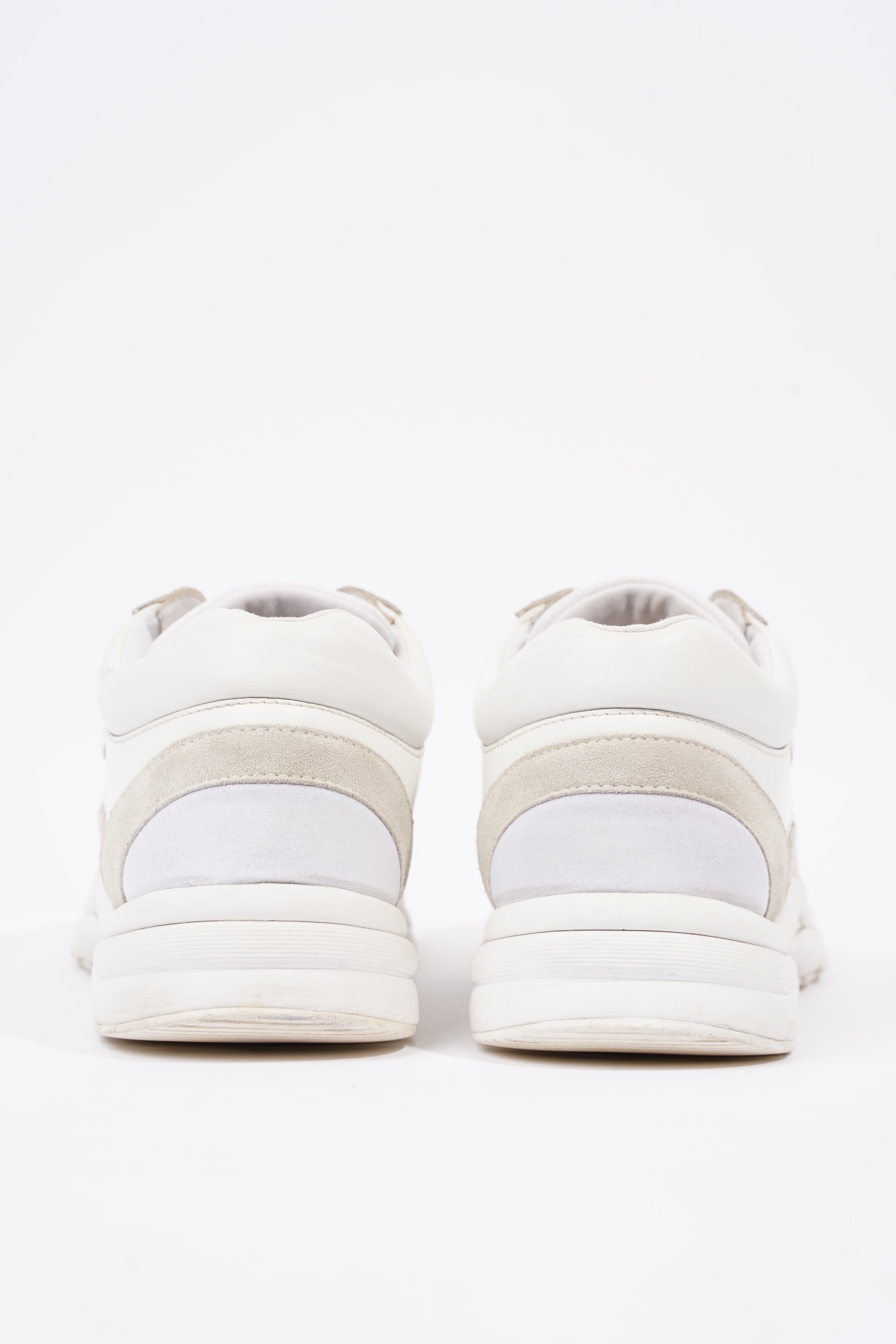 Chanel Womens CC Logo Sneaker White EU 39 / UK 6