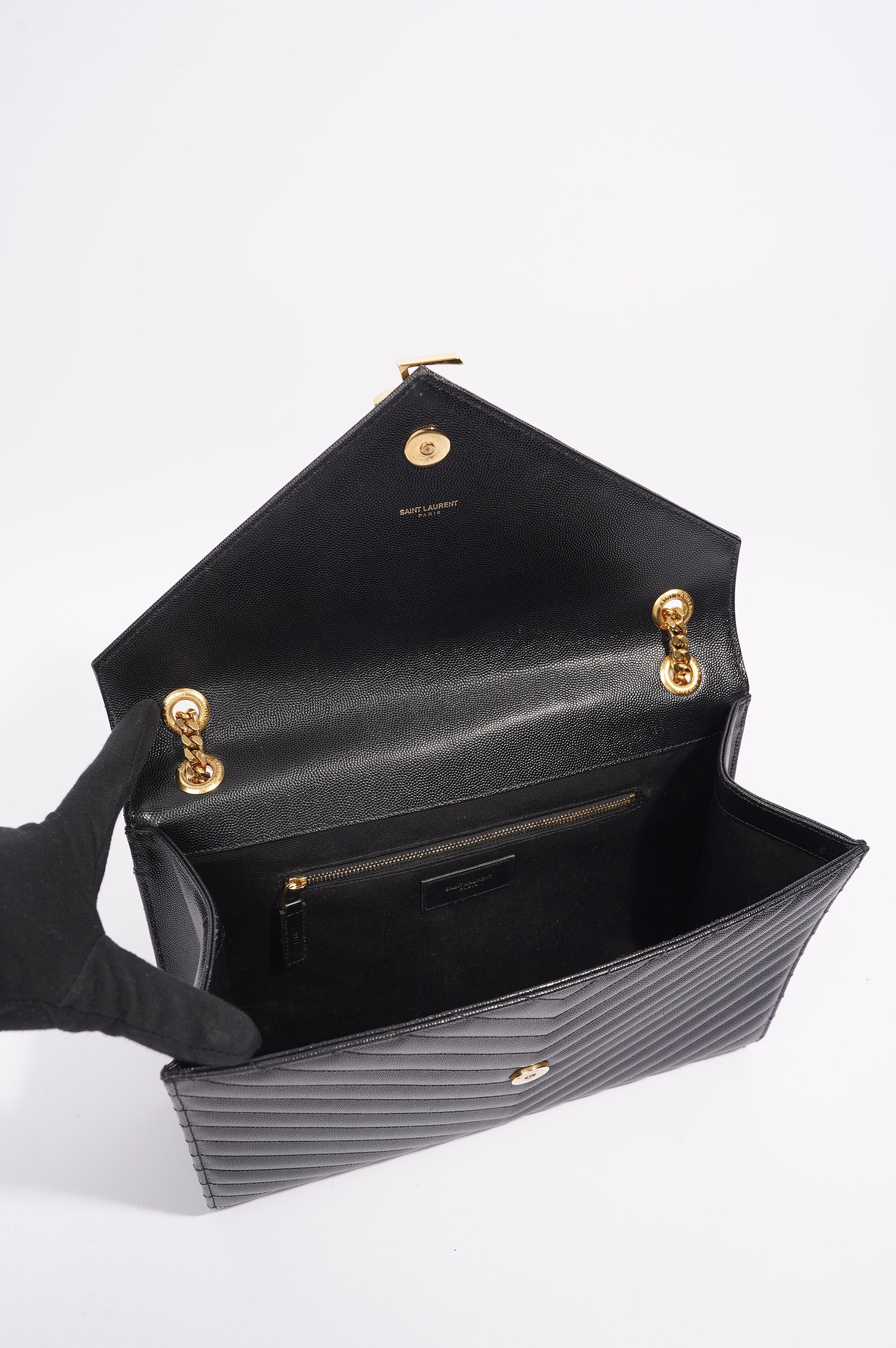 SAINT LAURENT WOMENS ENVELOPE BAG BLACK LEATHER LARGE