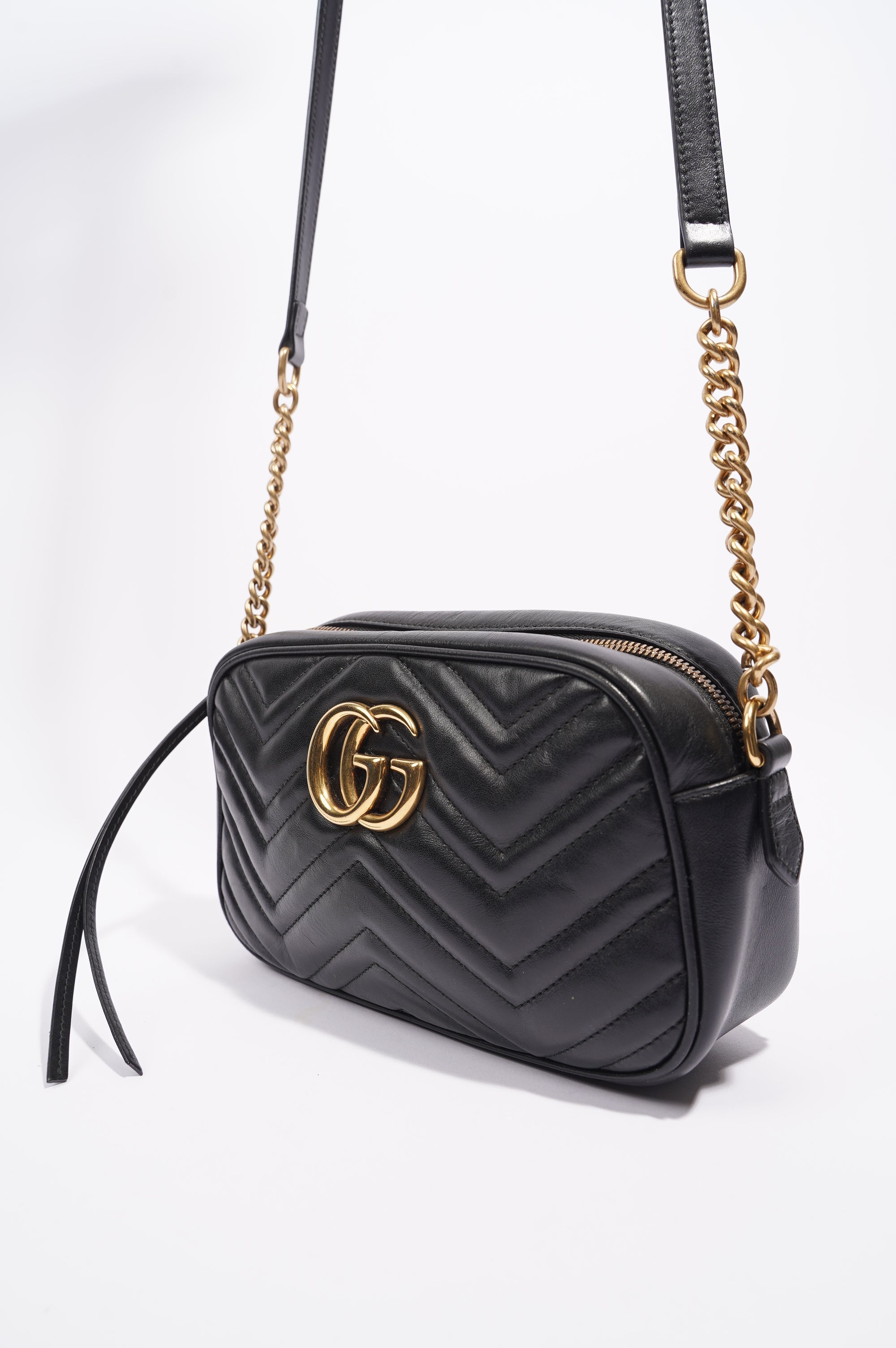 Gucci Womens GG Marmont Bag Black Leather Small