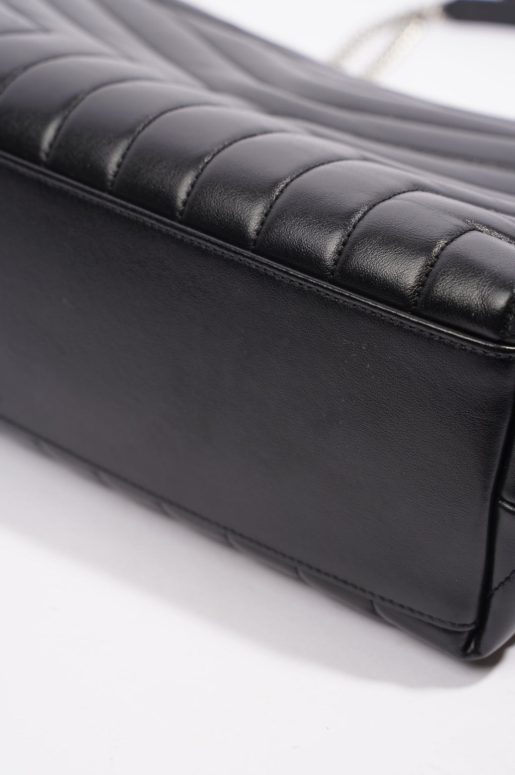 Saint Laurent Womens Lou Lou Bag Black Leather Medium