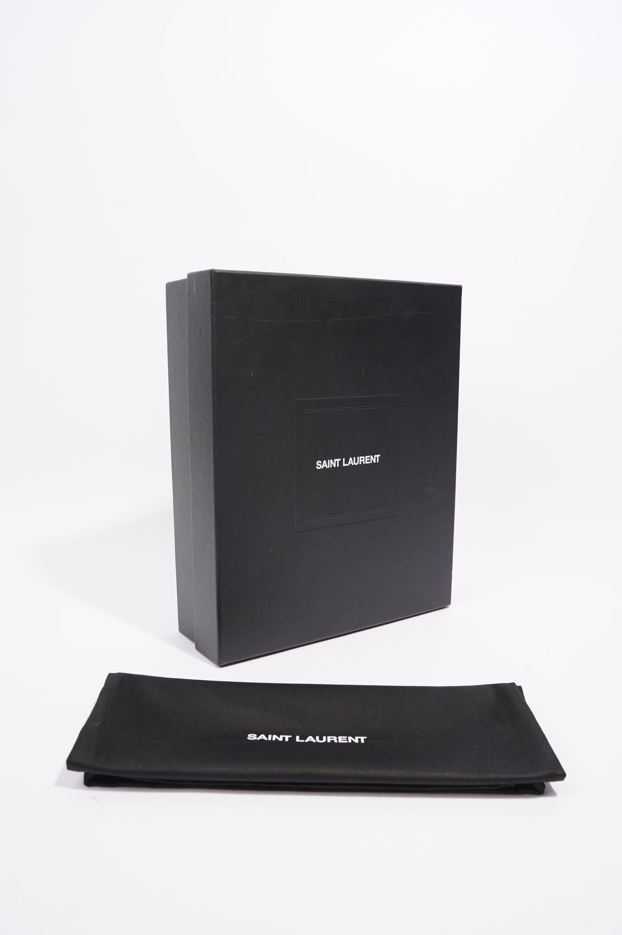Saint Laurent Womens Le 5 a 7 Hobo Bag Black Leather Mini
