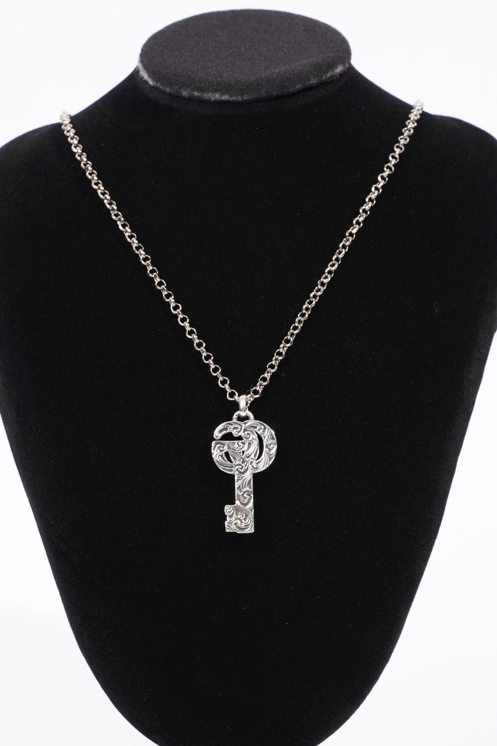 Gucci Womens Marmont GG Key Necklace Sterling Silver