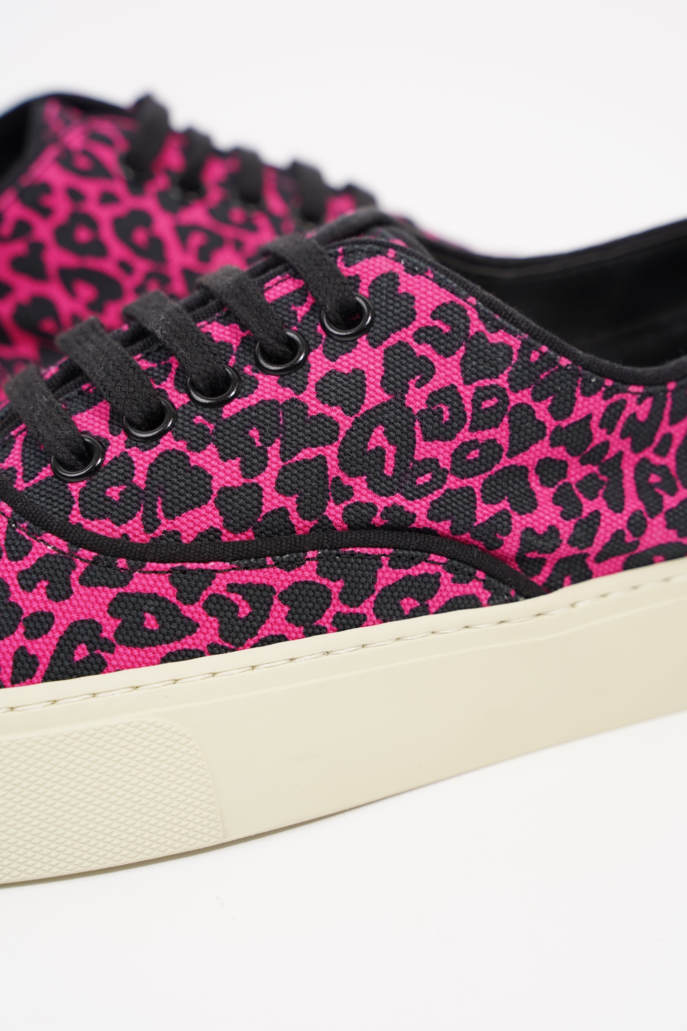 Saint Laurent Womens Venice Sneaker Pink Leopard EU 39 / UK 6