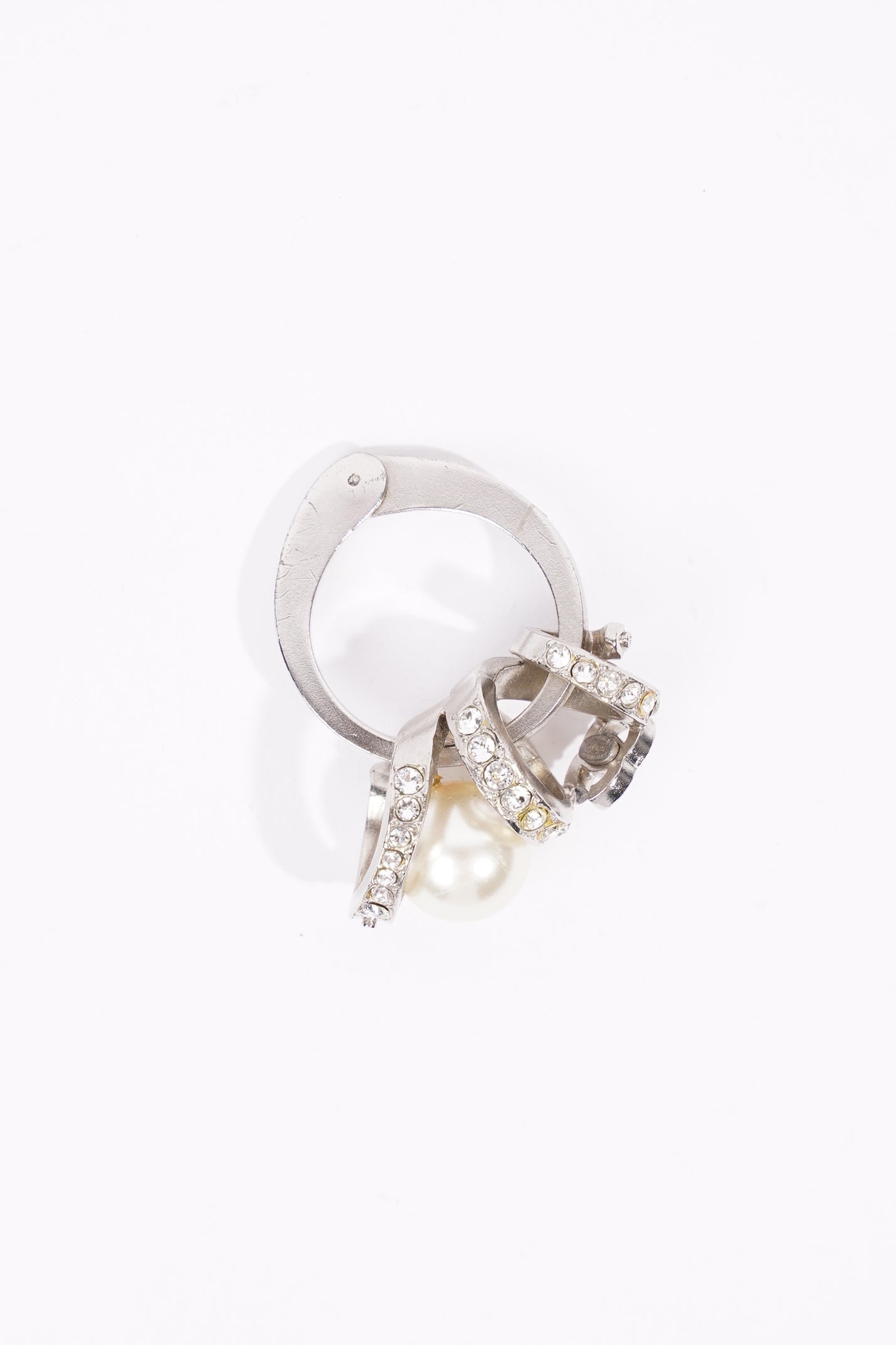 Chanel Womens Multi Ring Silver / Pearl / Crystal 54