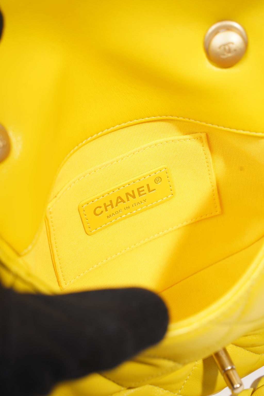 Chanel Womens Candy Chain CC Quilted Lambskin Flap Bag Mini