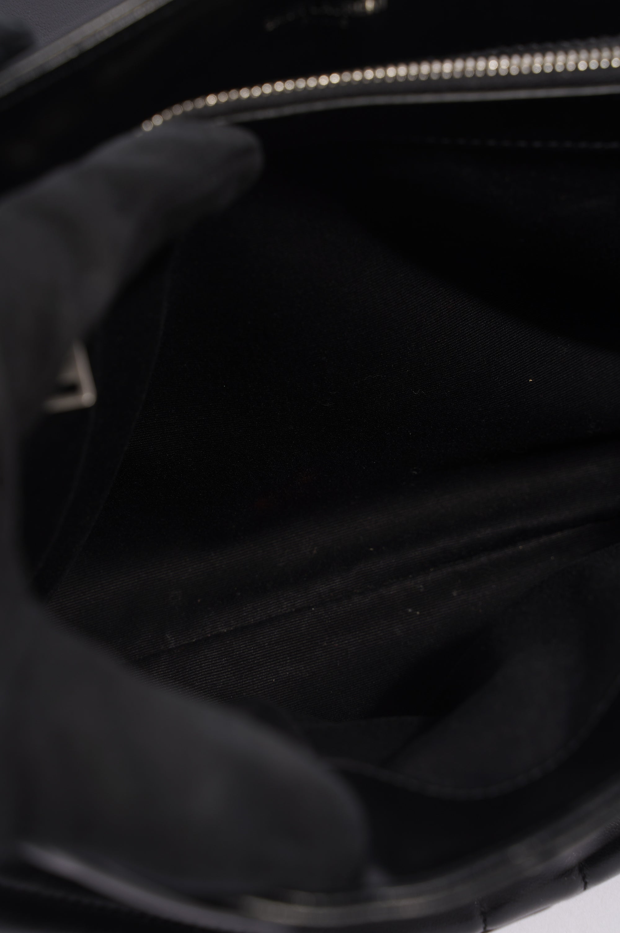 Saint Laurent Womens Lou Lou Bag Black Leather Medium