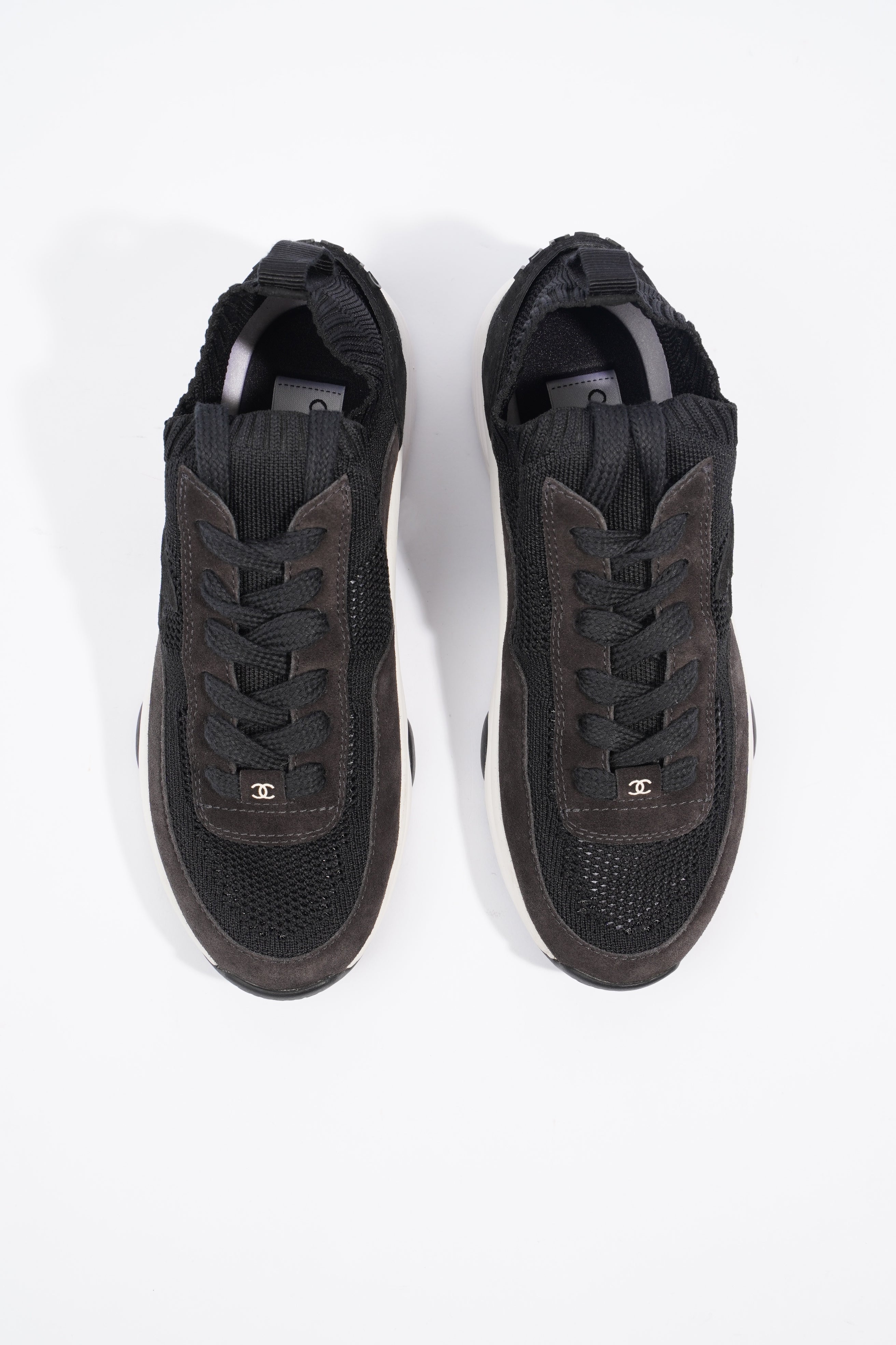 Chanel CC Knit Sneaker Black / White EU 37 / UK 4
