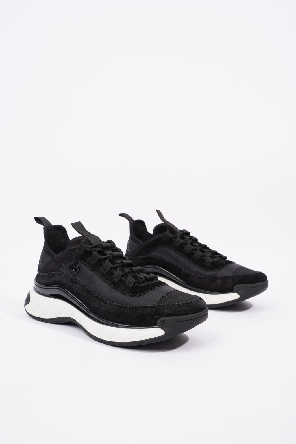 Chanel Womens CC Logo Black / White EU 39 / UK 6