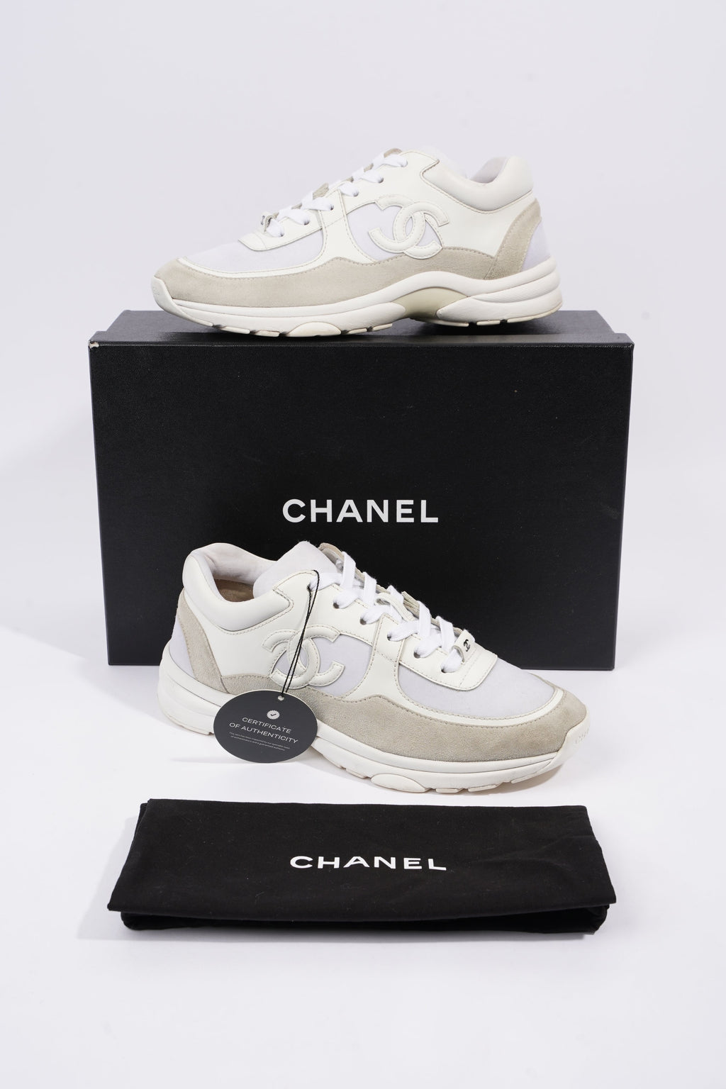 Chanel Womens CC Logo Sneaker White EU 39 / UK 6