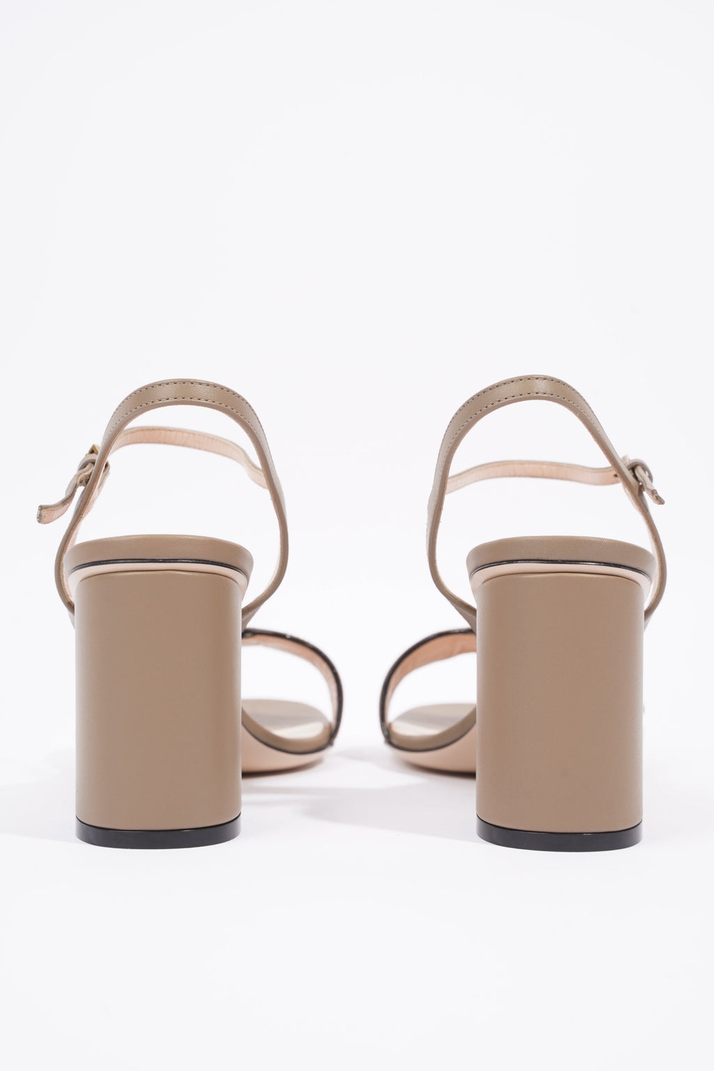 Gucci Womens Marmont Sandal Beige EU 39 / UK 6