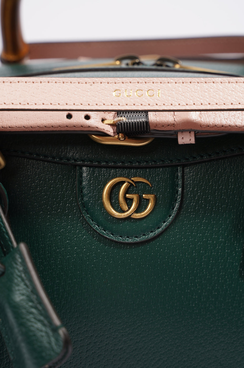Gucci Womens Diana Duffle Bag Green Medium
