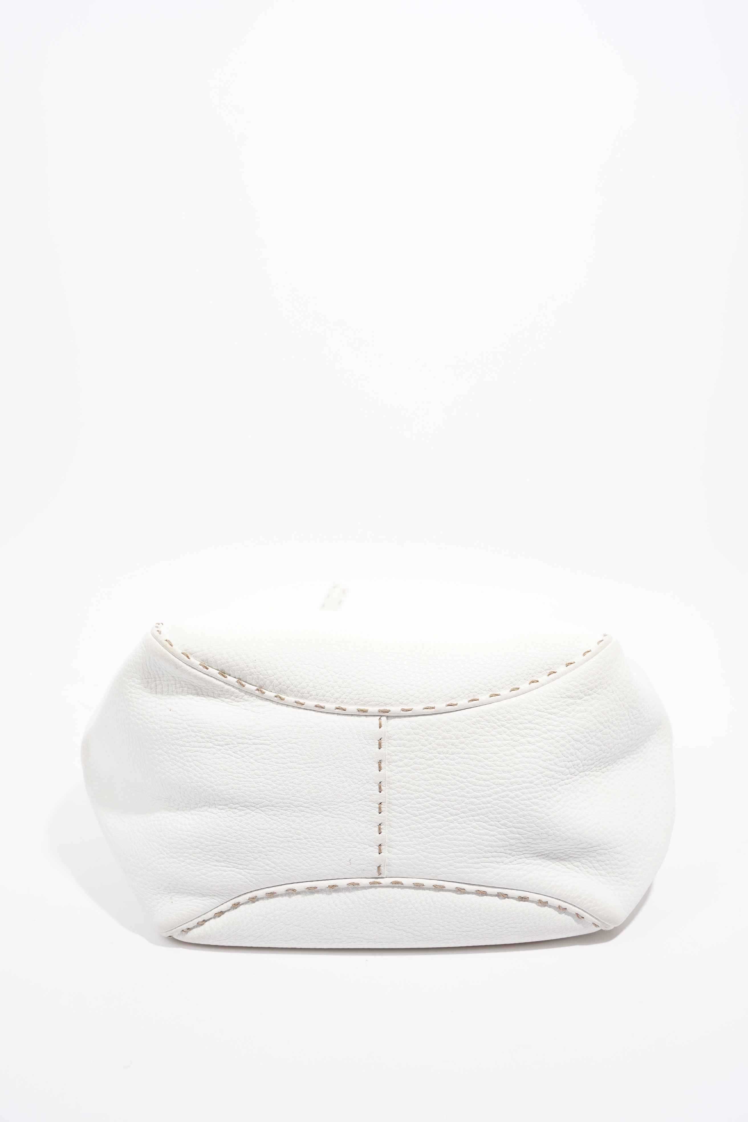 Fendi Womens Selleria Bucket Bag White