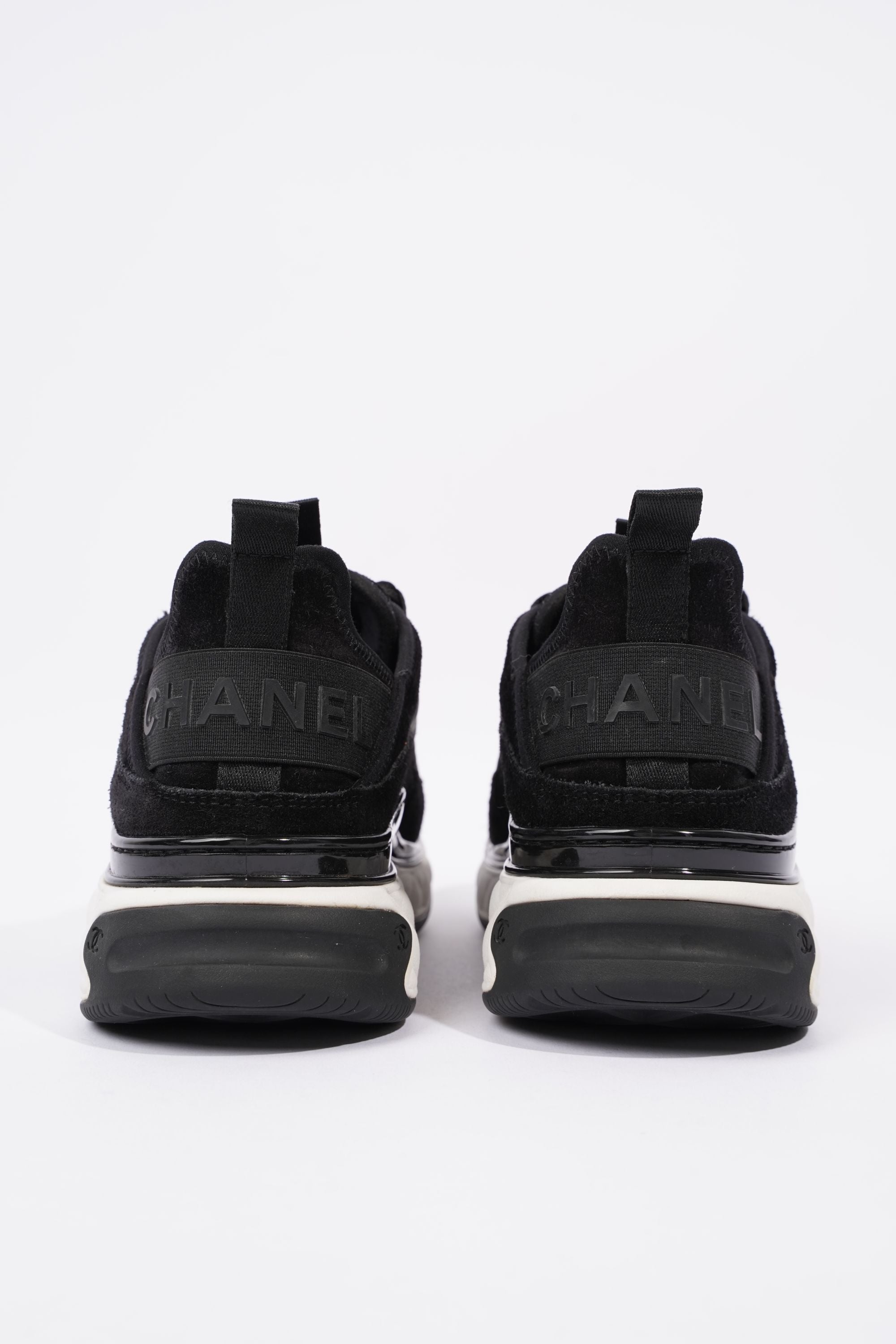 Chanel Womens CC Logo Black / White EU 39 / UK 6