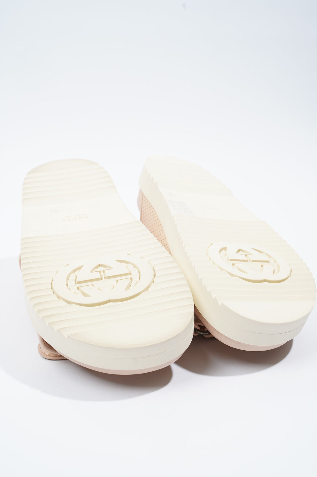 Gucci Womens Double G Strap Sandal Skin Rose EU 37 / UK 4
