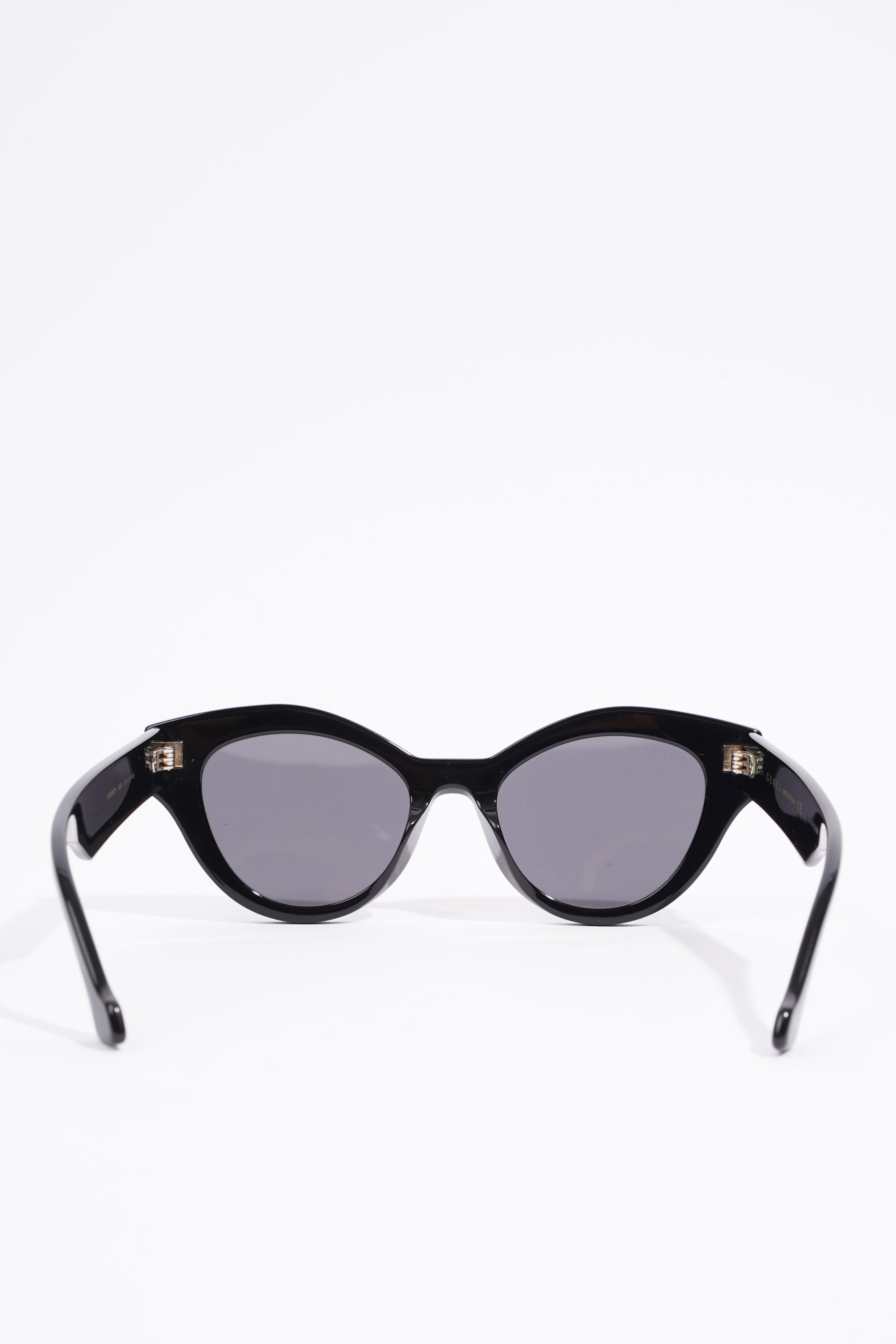 Gucci Cat Eye Sunglasses Black Acetate 145