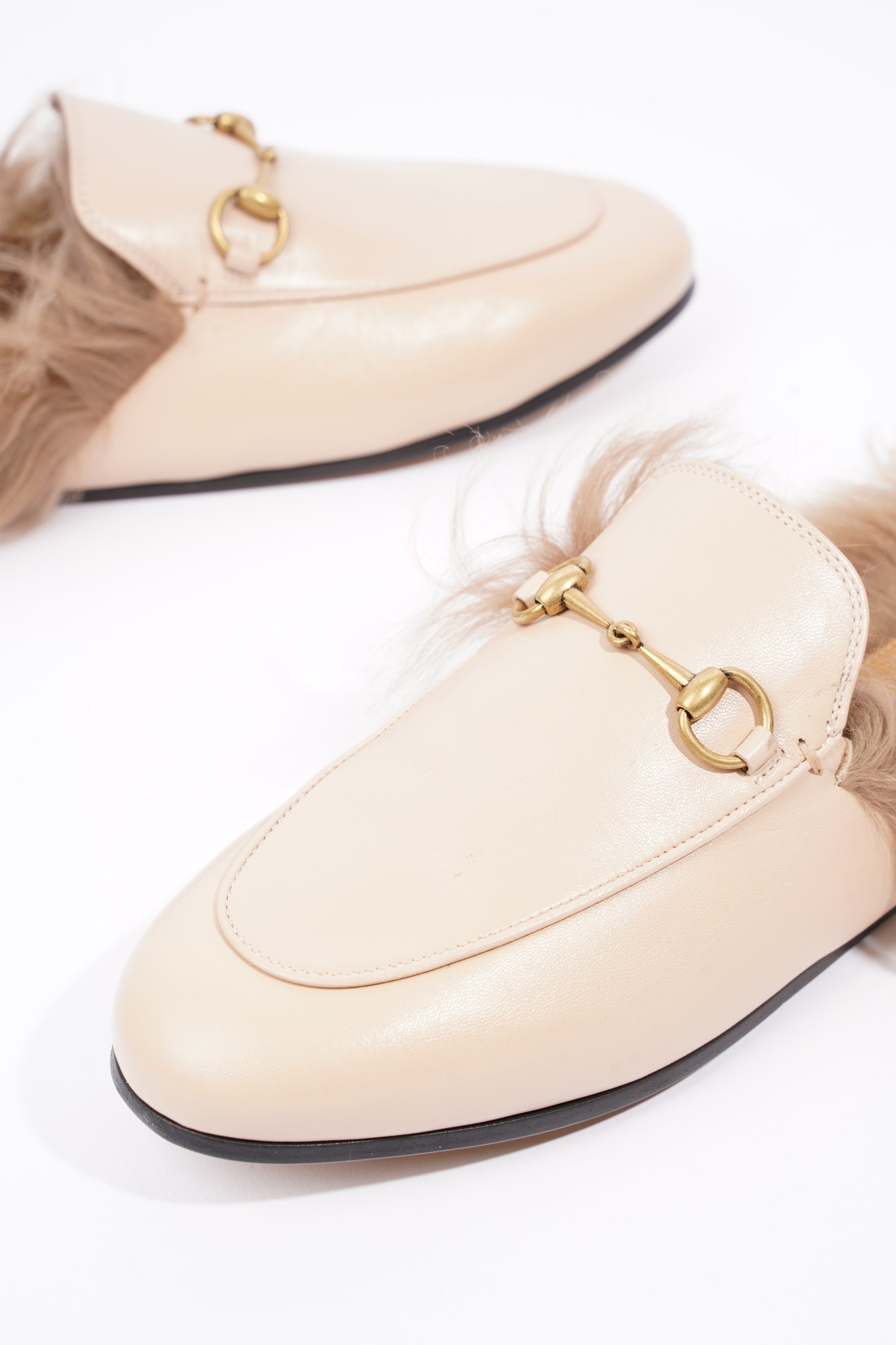 Gucci Womens Princetown Fur Loafers Nude EU 38 / UK 5
