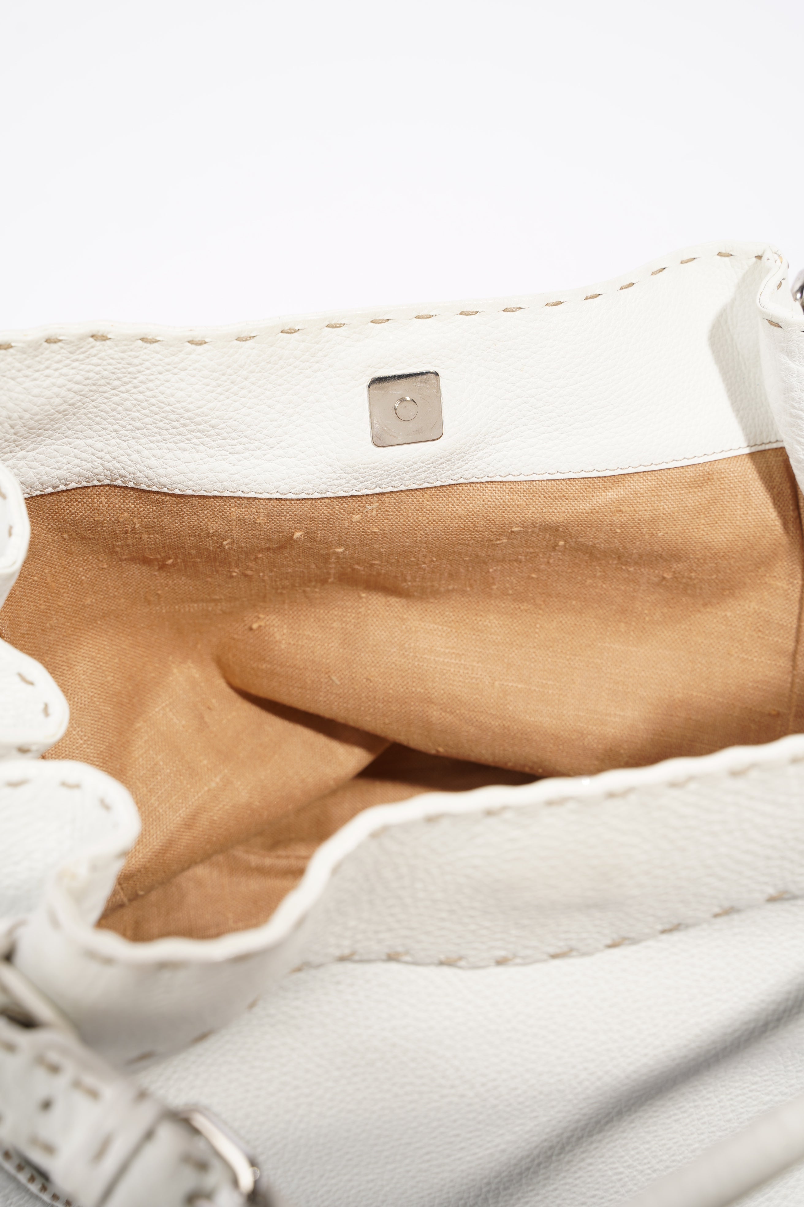 Fendi Womens Selleria Bucket Bag White