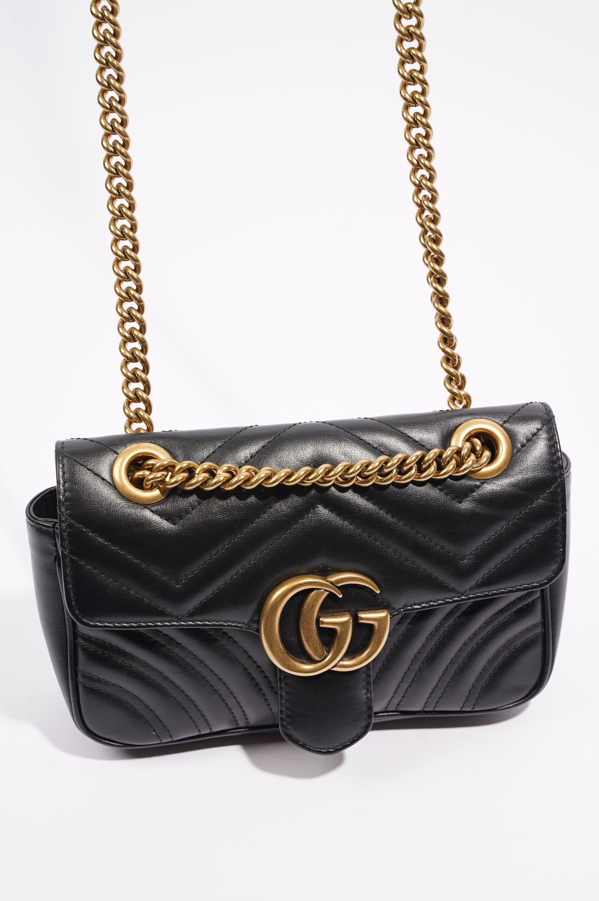 Gucci Womens Marmont Flap Black / Gold Mini